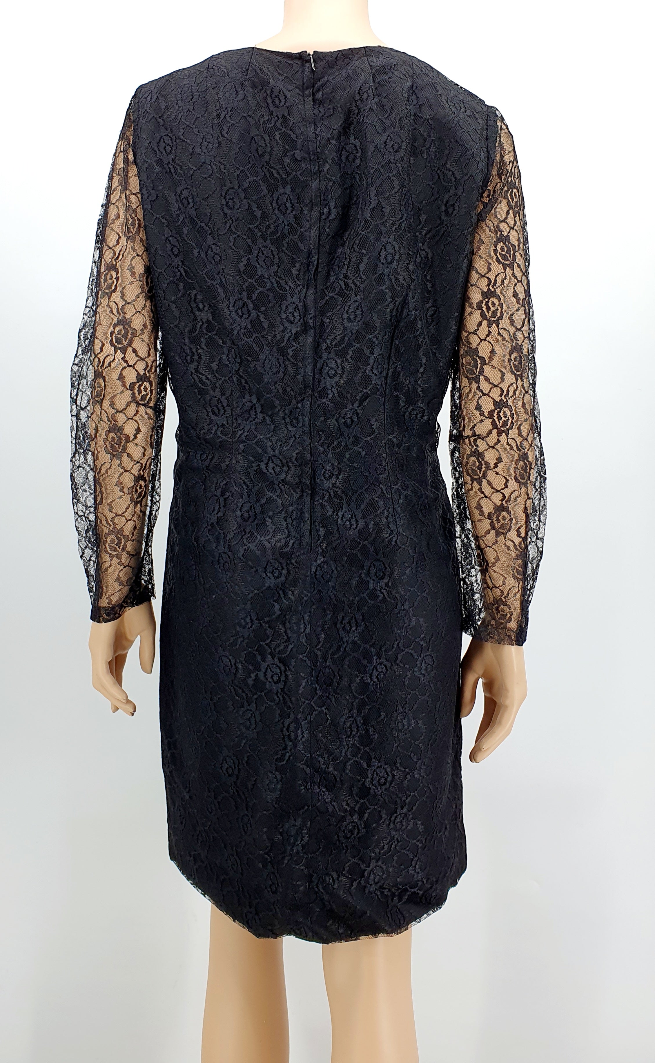 Beauty, black lace party dress from the 60s-70s, size 40