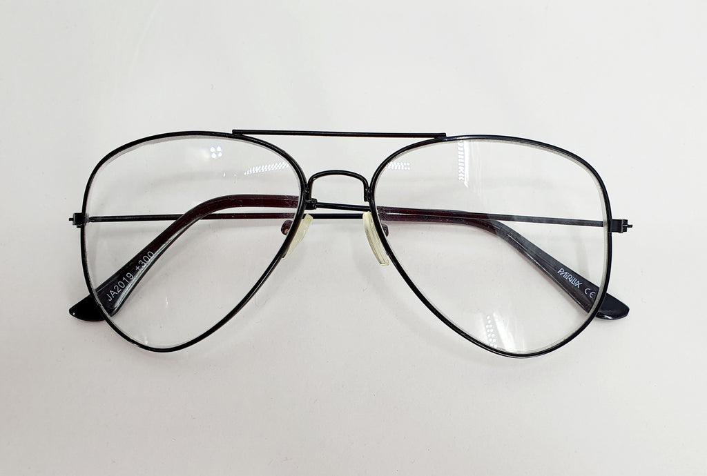 Pilot-style reading glasses +3.00