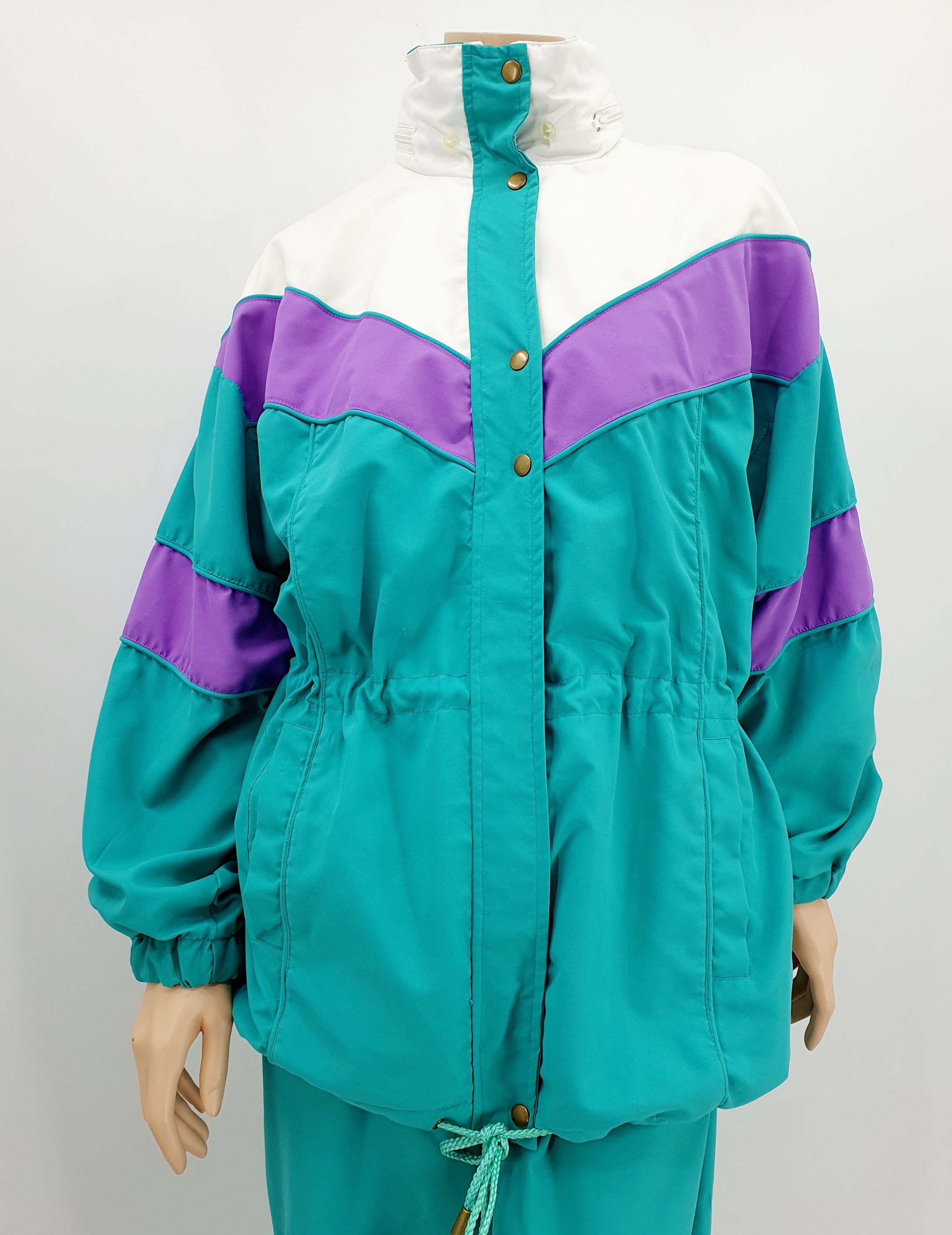 Vintage ulkoilutakki 90-luku, väri vedenvihreä, koko 42(44)