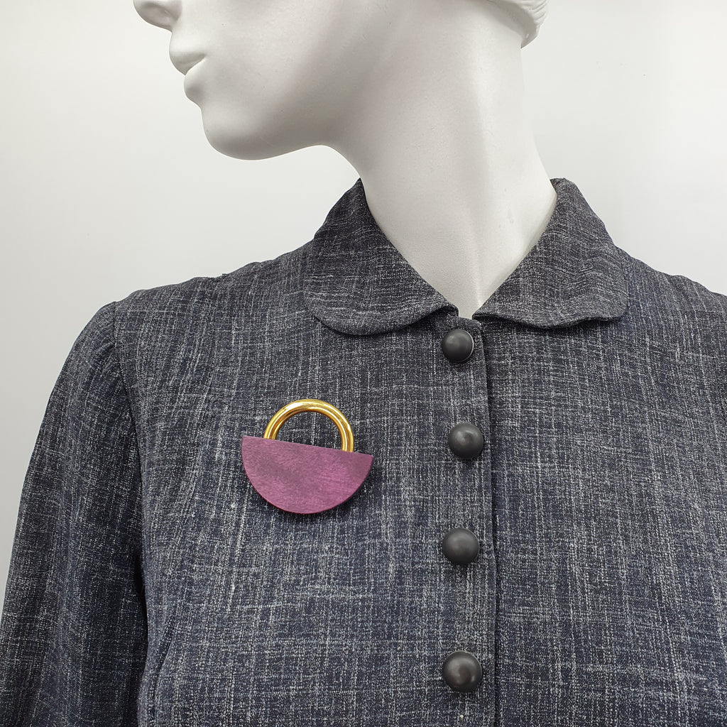 Aarikka, vintage brooch from the 80s-90s, color plum/gold
