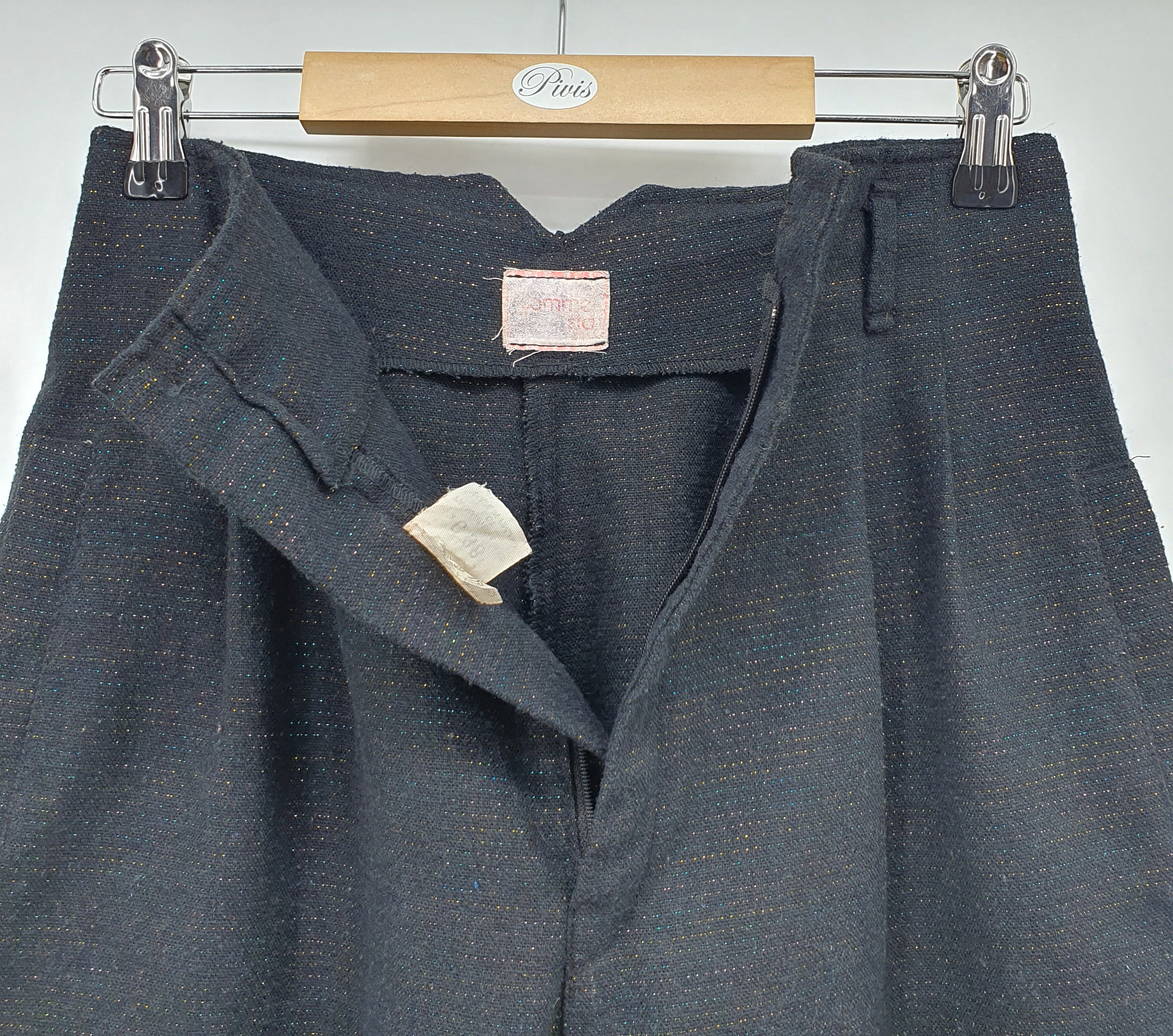 Farmariteollisuus Oy, black sparkly pants from the 80s, size 34