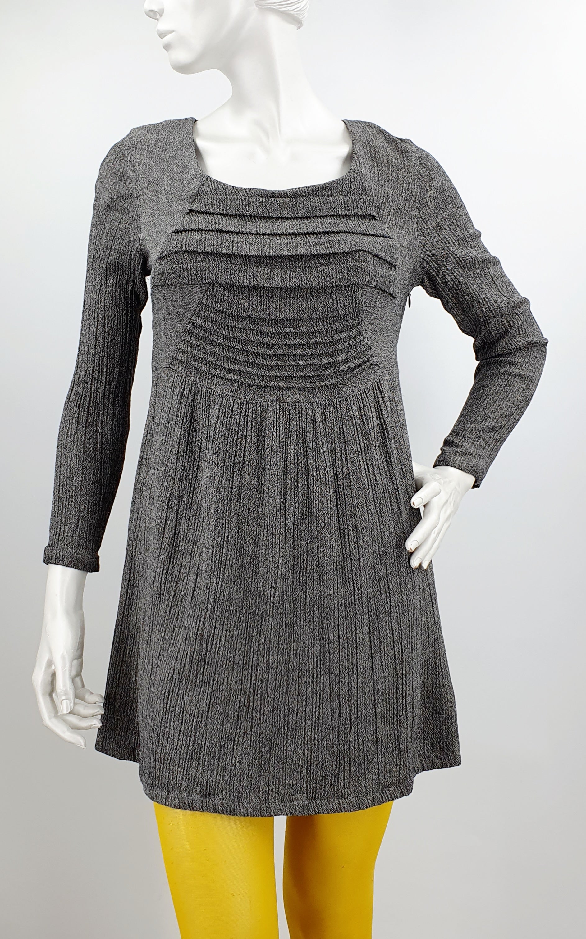 ADA fashion, natural fiber gray tunic from the 90s, size 36