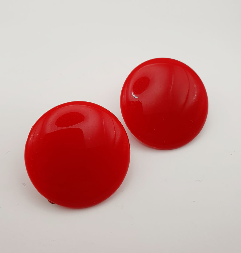 Punaiset klipsikorvakorut 80-luvulta 