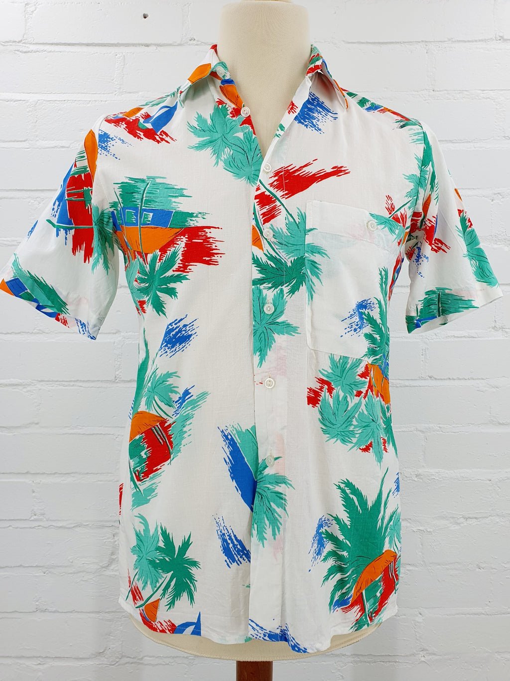 Miesten vintage kesäpaita, hawaii-aiheinen kuviointi, lyhythihainen, 80-luku