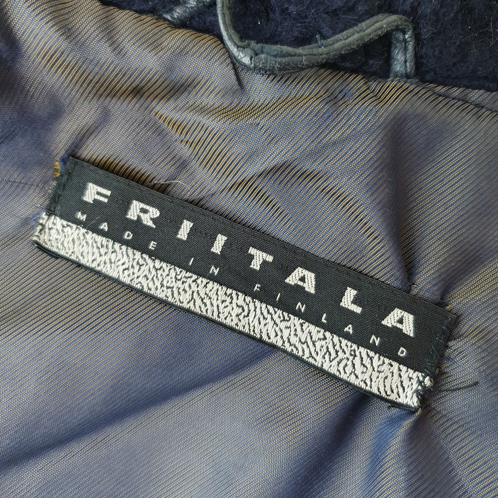 Friitala, puolipitkä hupullinen nahkatakki 80-luvulta, koko 46-48