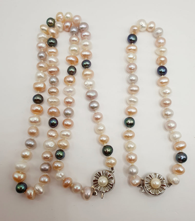 Korusetti makeanveden helmistä Kaulakoru ja rannekoru