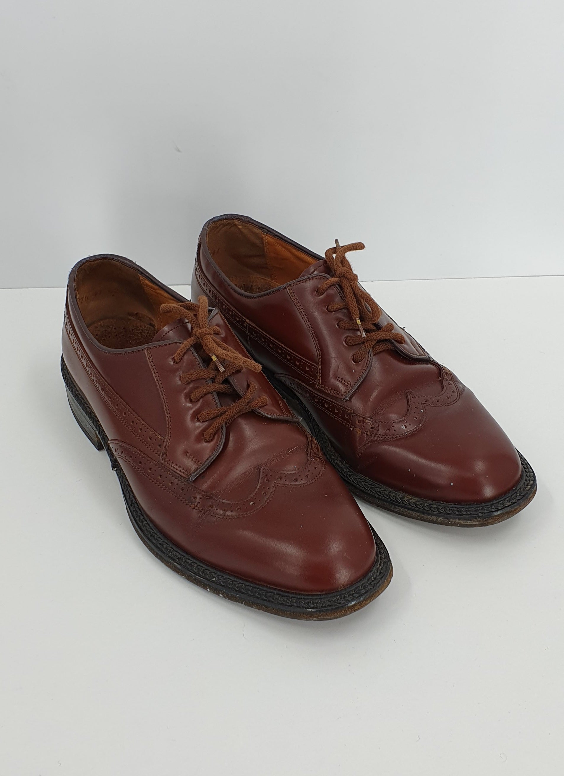 Men's walking shoes, genuine leather, size 41
