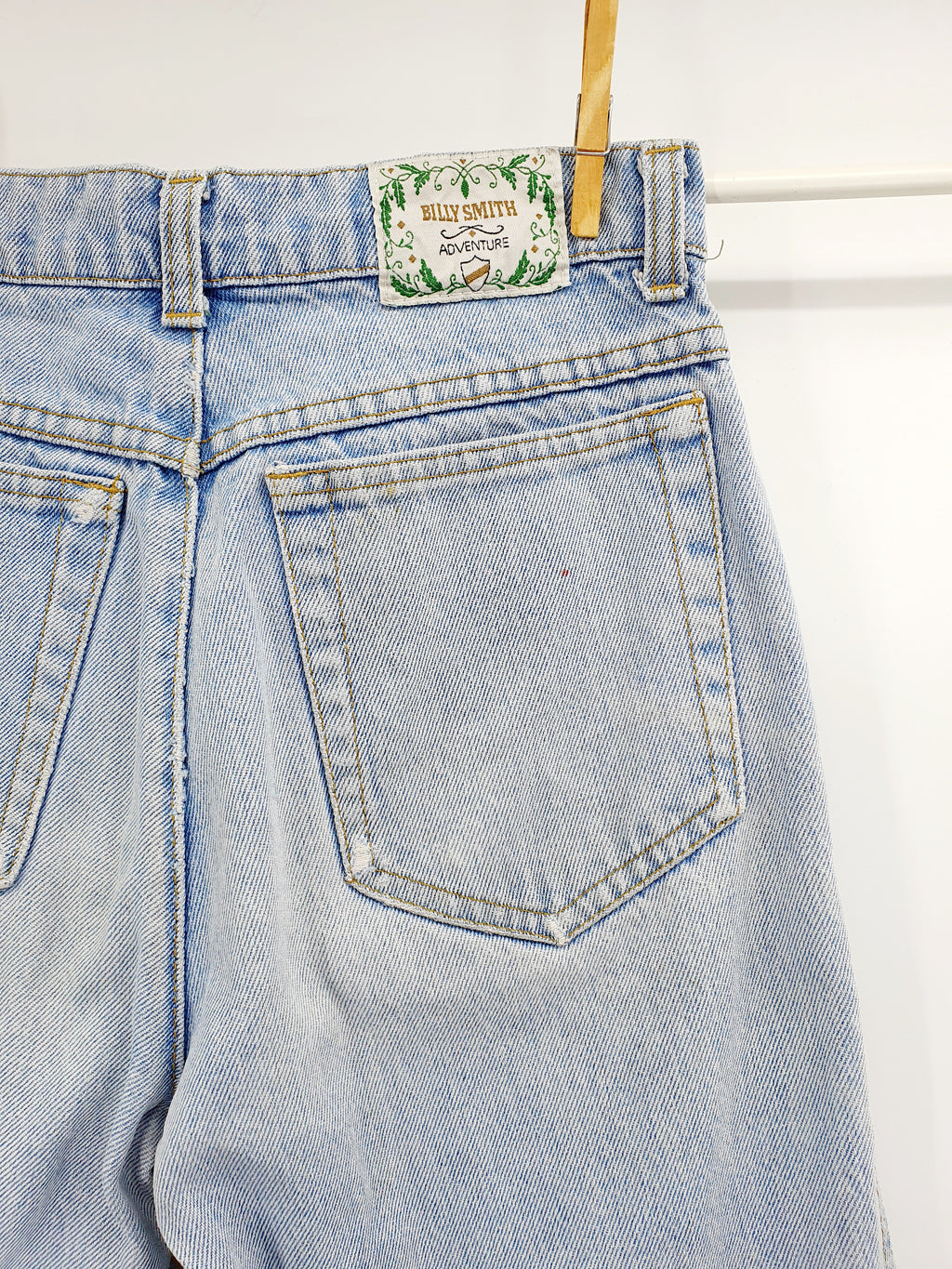 Billy Smith, high-waisted light jeans from the 80s, waist 70cm, size 34