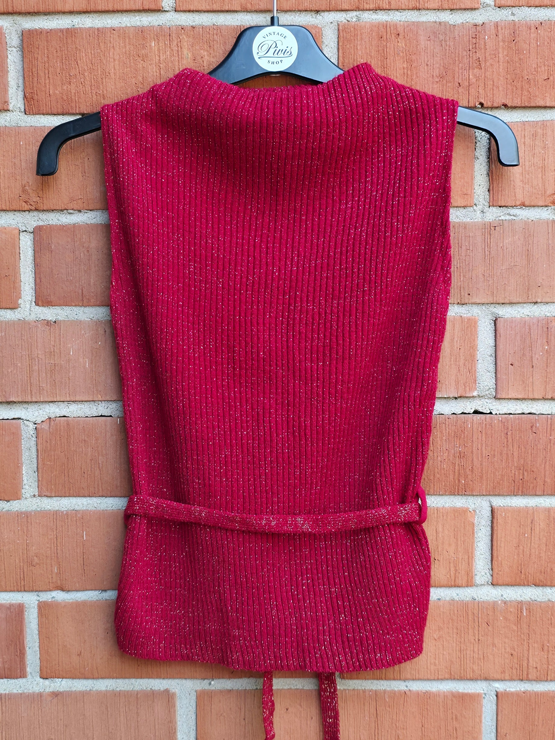 English ribbed knit top from the 80s-90s, color red/gold, size 34-36