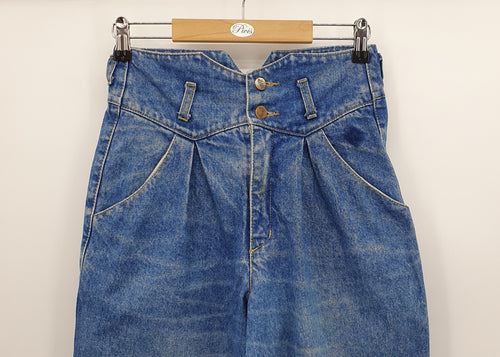 BeeGee, high-waisted jeans from the 90s, size 34