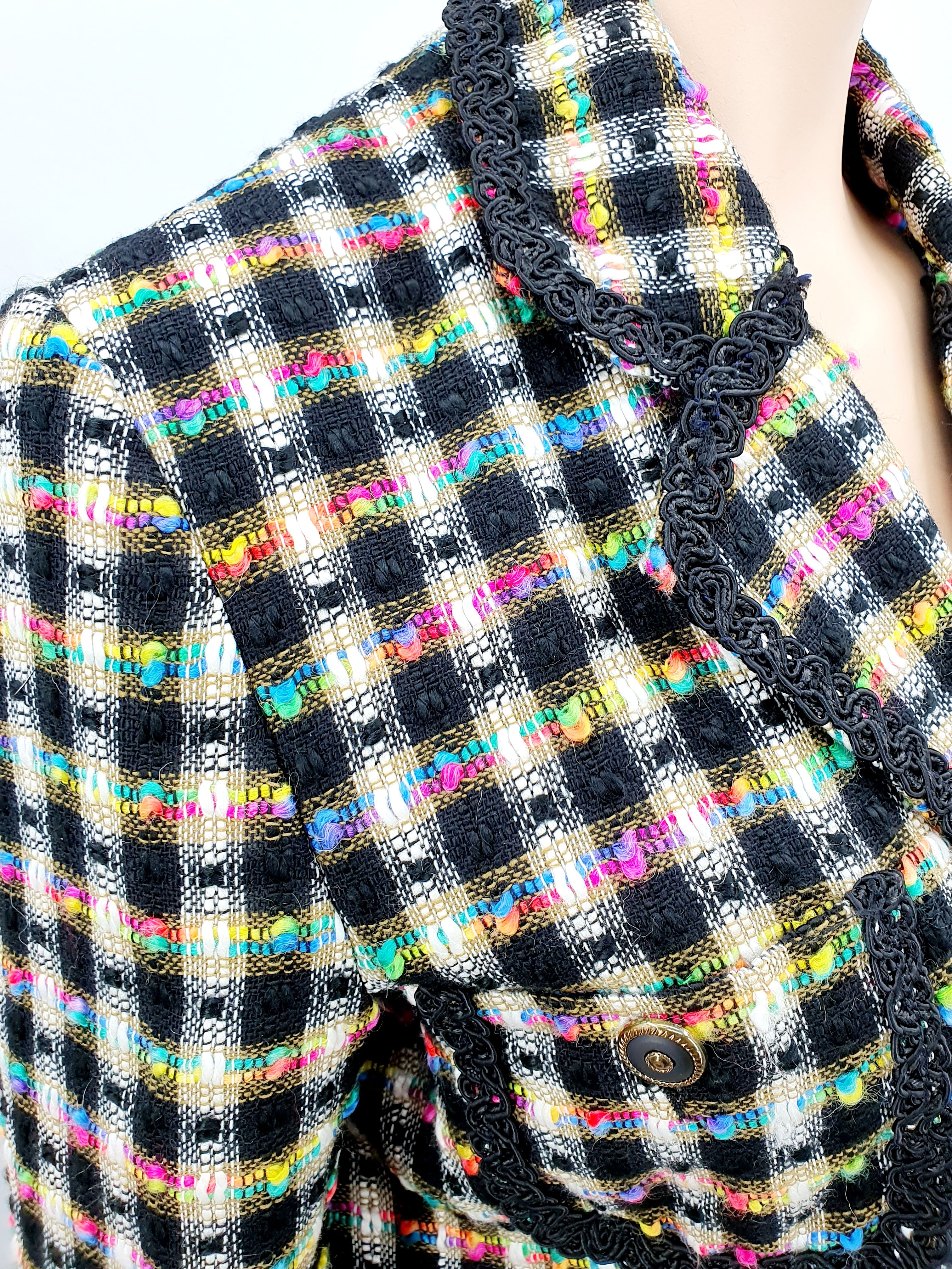 Flor da moda, chanel style jacket from the 90s, size 38-40