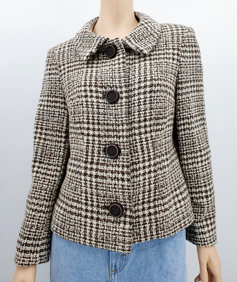 Ruskea-valkoinen villasekoitejakku 1950-60-luvulta, ruutukuviointi