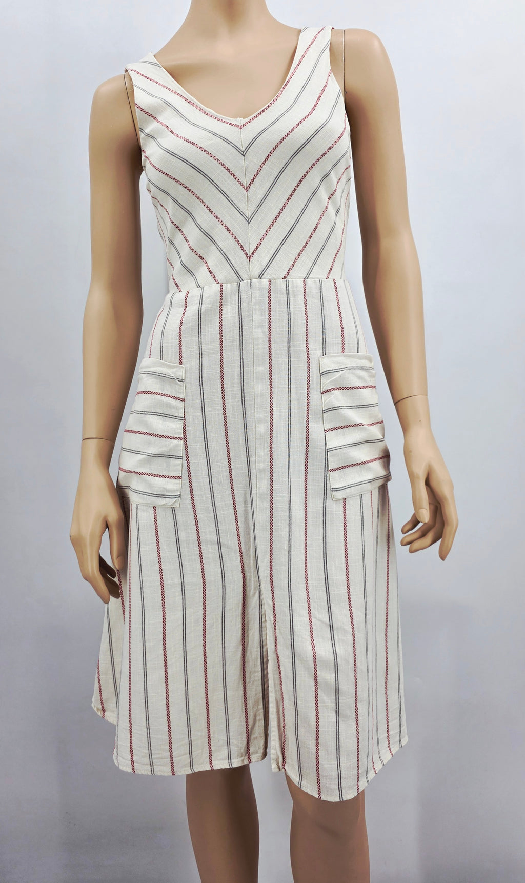 Monteau, secondhand sleeveless dress from the 2000s, size 34-36