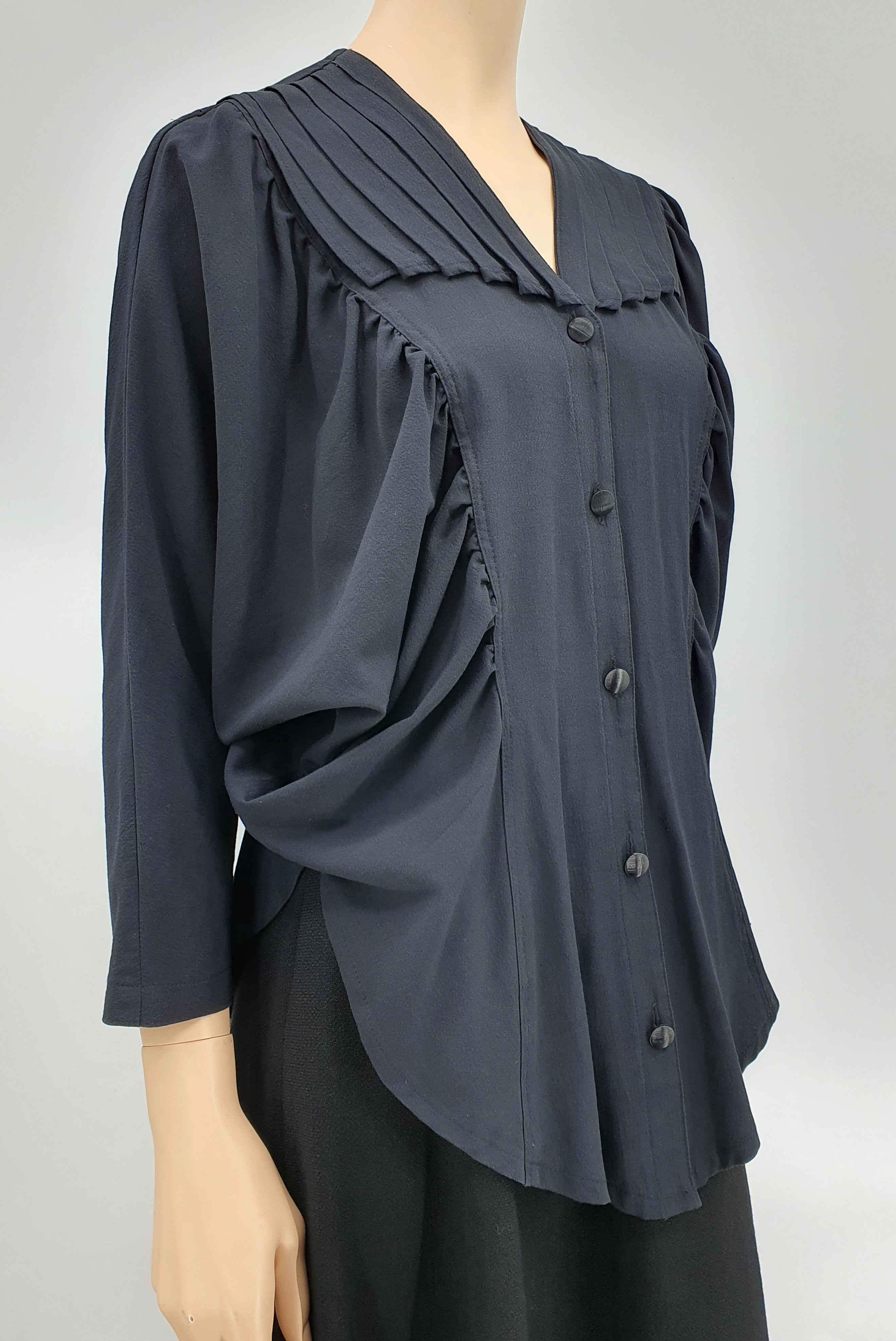 Petuliina Oy, black jacket from the 80s, size 38-40-(42)