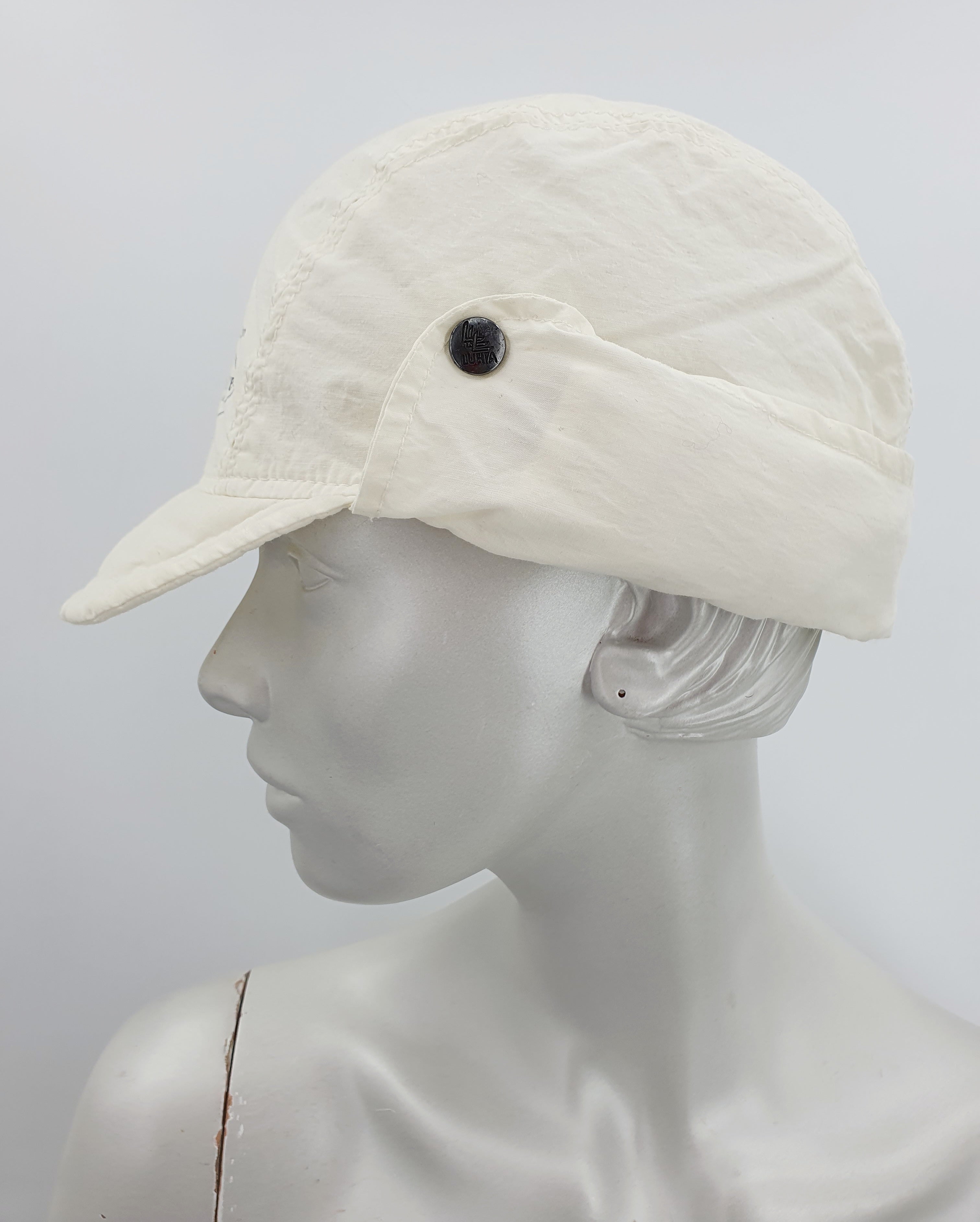 Luhta, white outdoor hat with alpine skiing motif, from the 80s