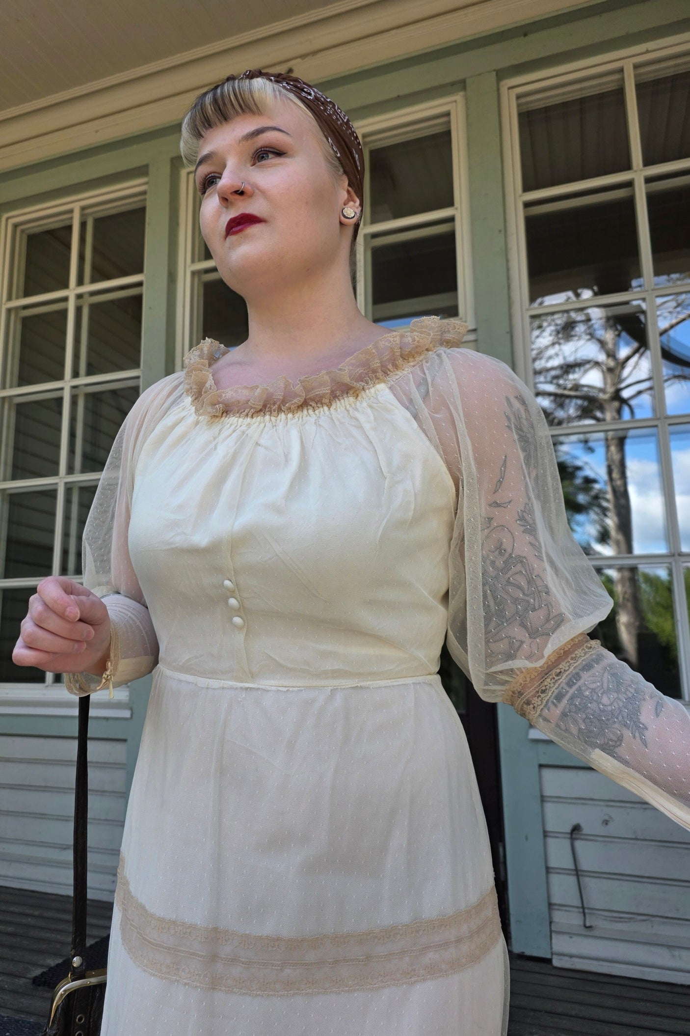Off-white lace maxi dress from the 60s-70s, size 36/38
