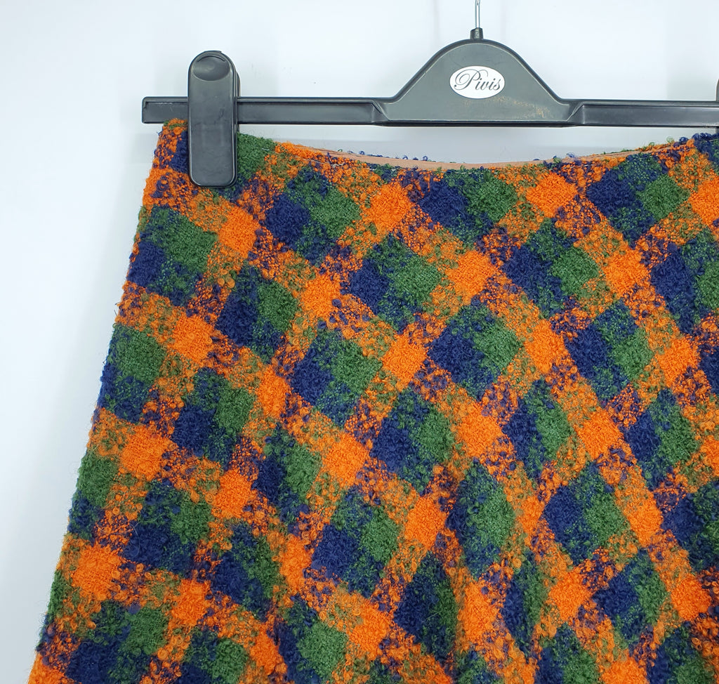 Short A-line wool blend skirt from the 60s, waist 70cm, size 36