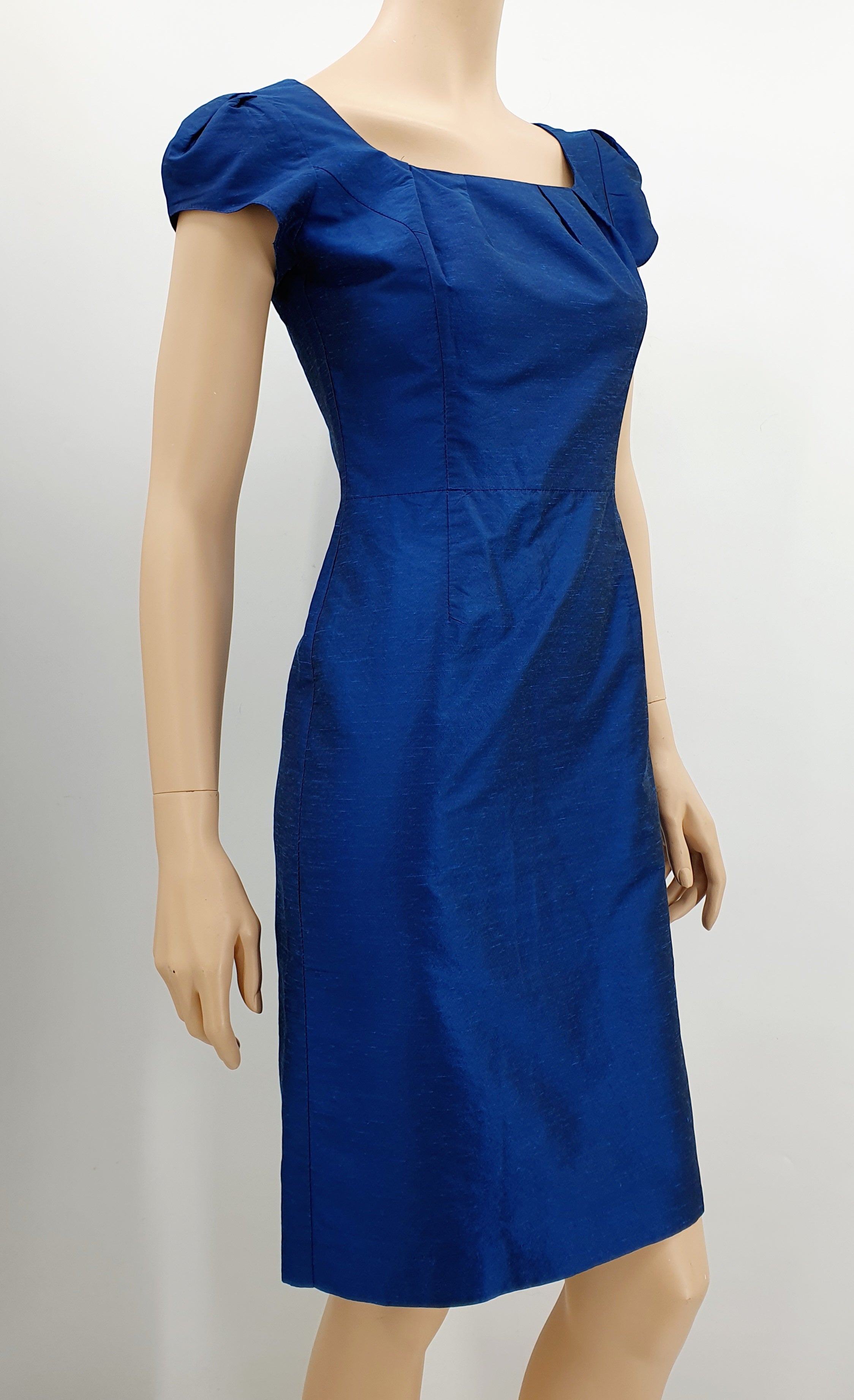 Tazzia, suomalainen juhlamekko 90-luvulta, väri tummansininen, kuva sivulta