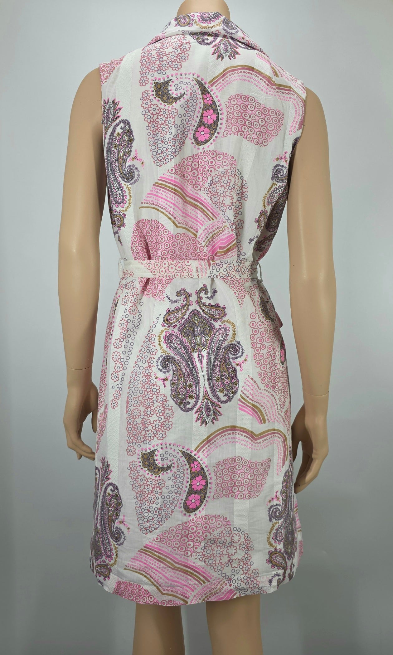 Sleeveless 60s-70s summer dress and belt, size 38