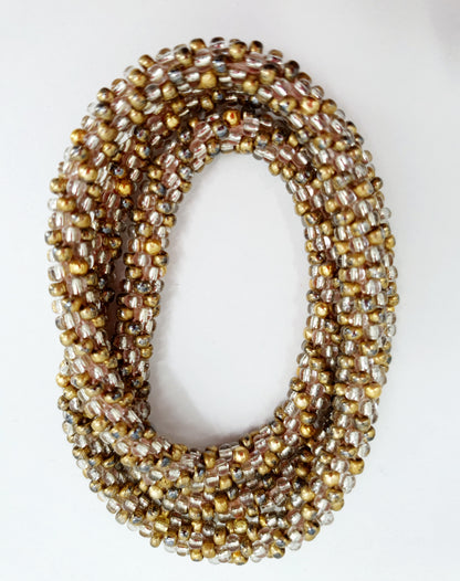 Gold-colored pearl necklace, length 60cm