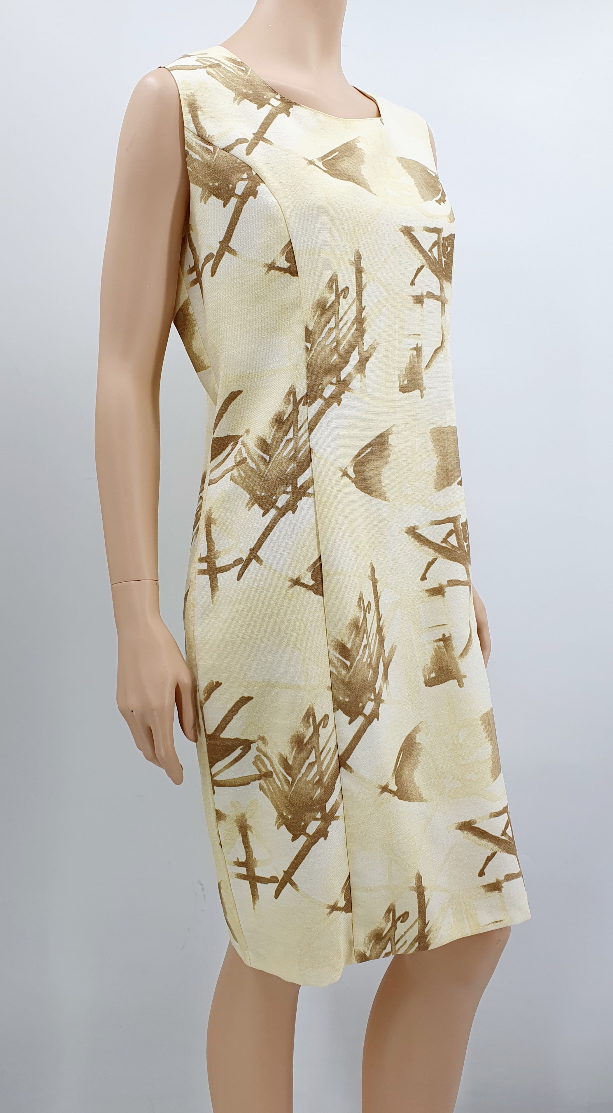 Hihaton kesämekko 90-luvulta, ruskea-vaaleankeltainen juhlamekko, kuva sivulta