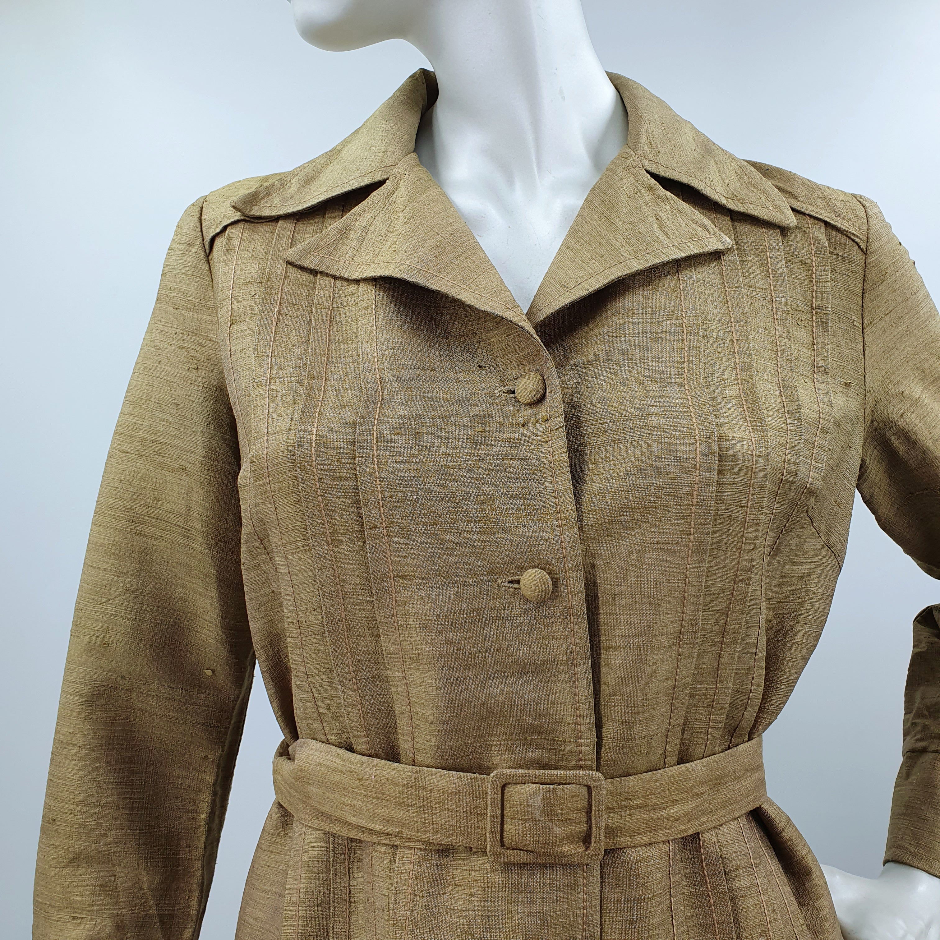 Raw silk dress from the 60s-70s, color golden sand, size 38/40