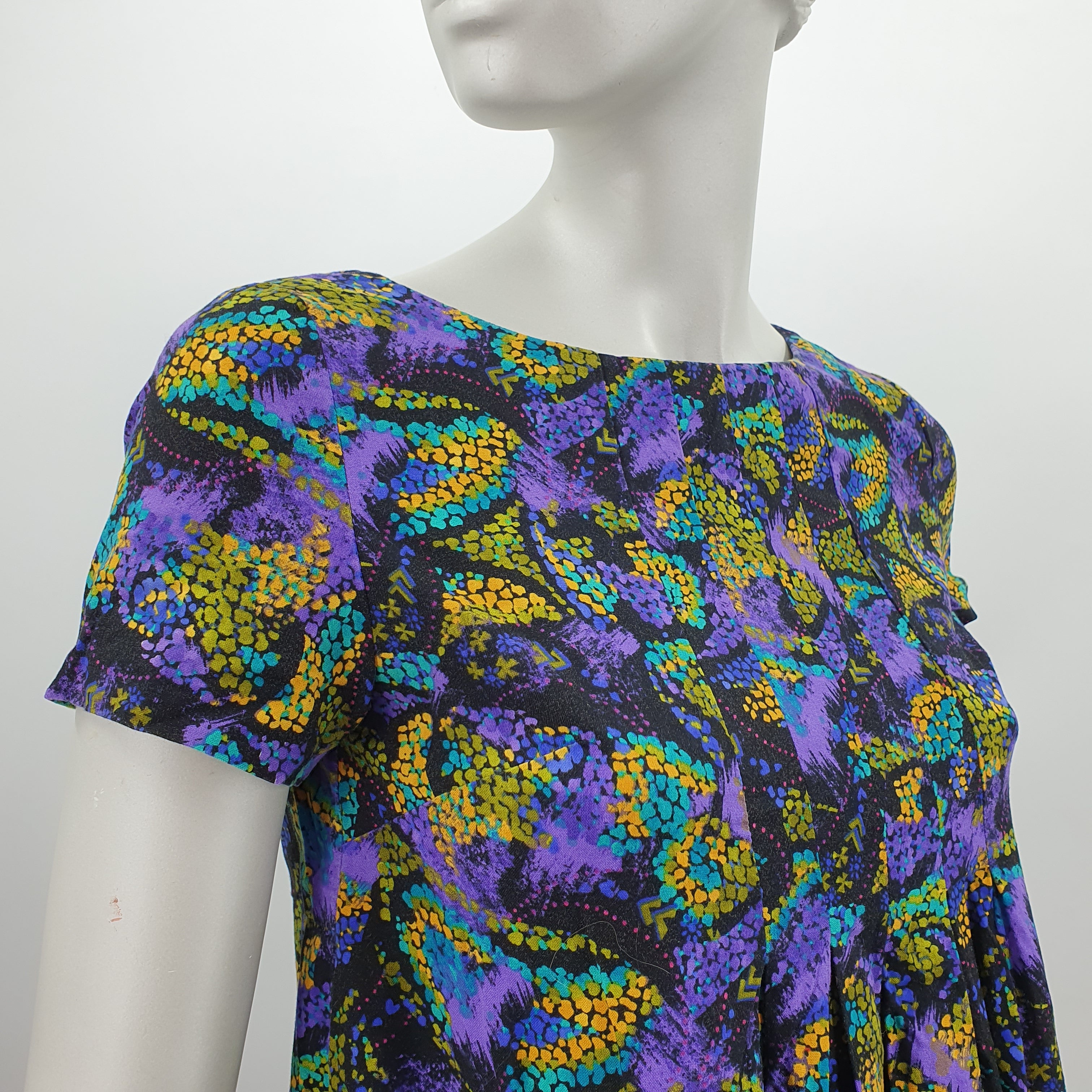 Cotton mini dress with puffy skirt, size 34/36