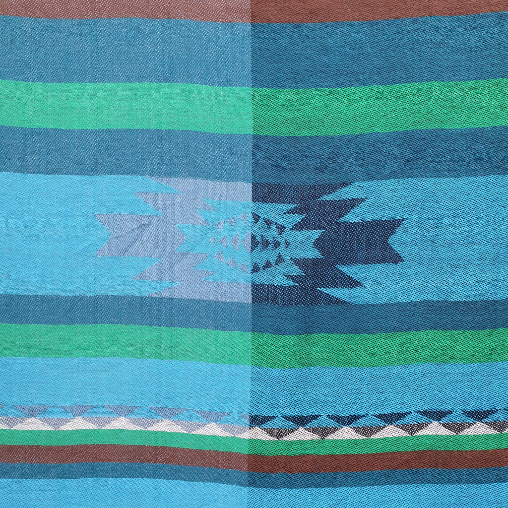 Inkakuvioinen sininen huivi, koko 68x170cm