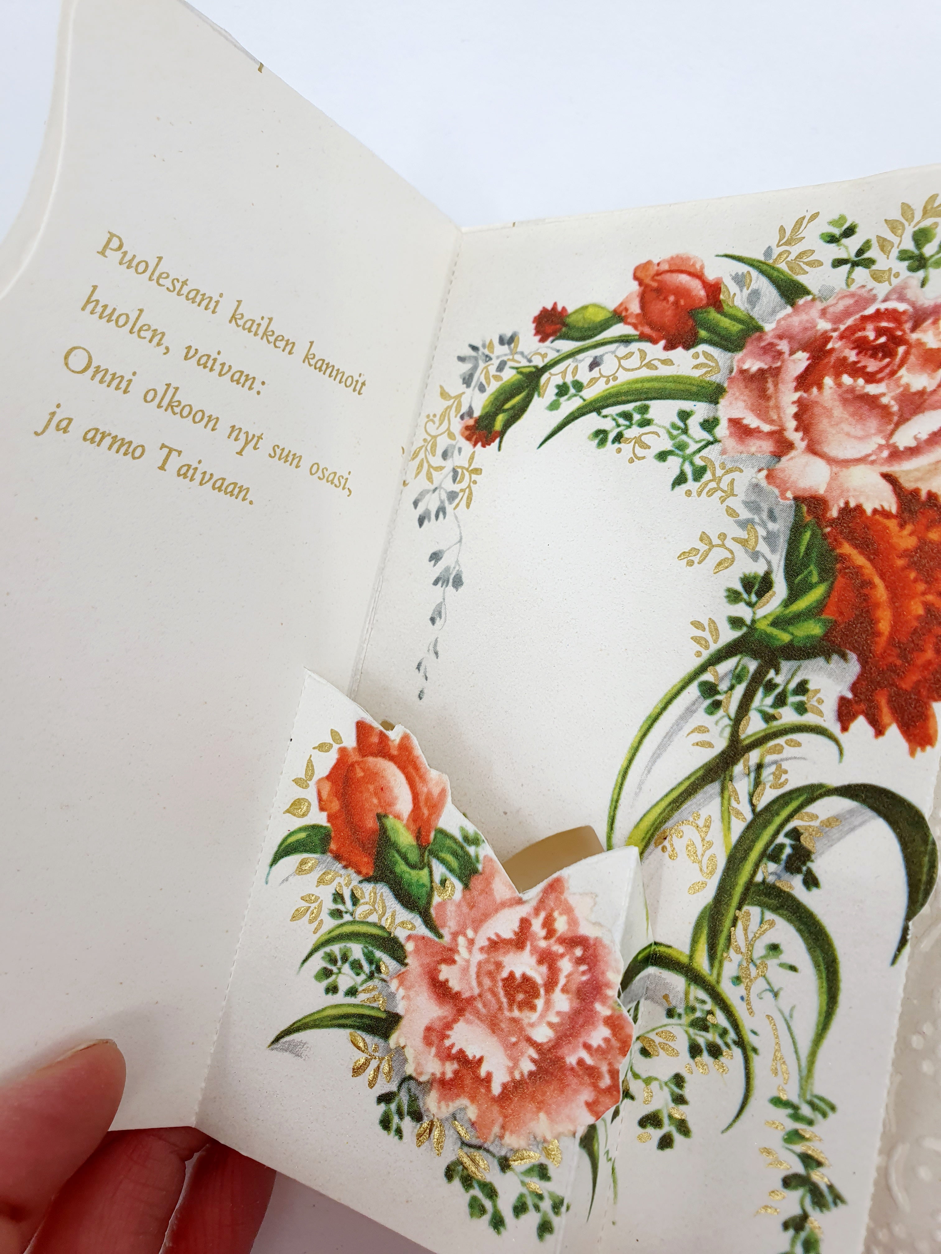 Three-dimensional Mother's Day card from the 1940s-50s, butterfly/bow tie