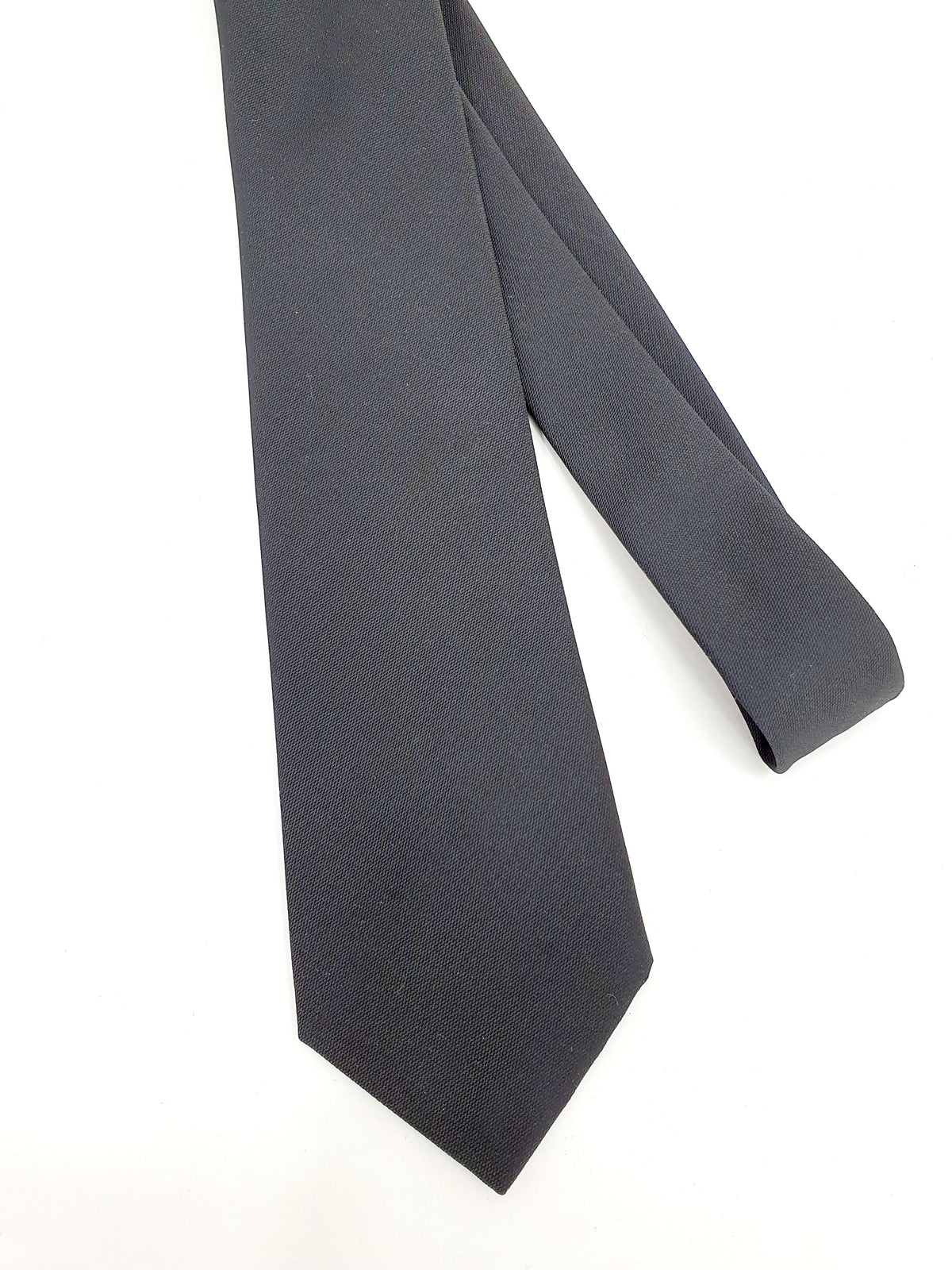 Black tie with a rose pattern