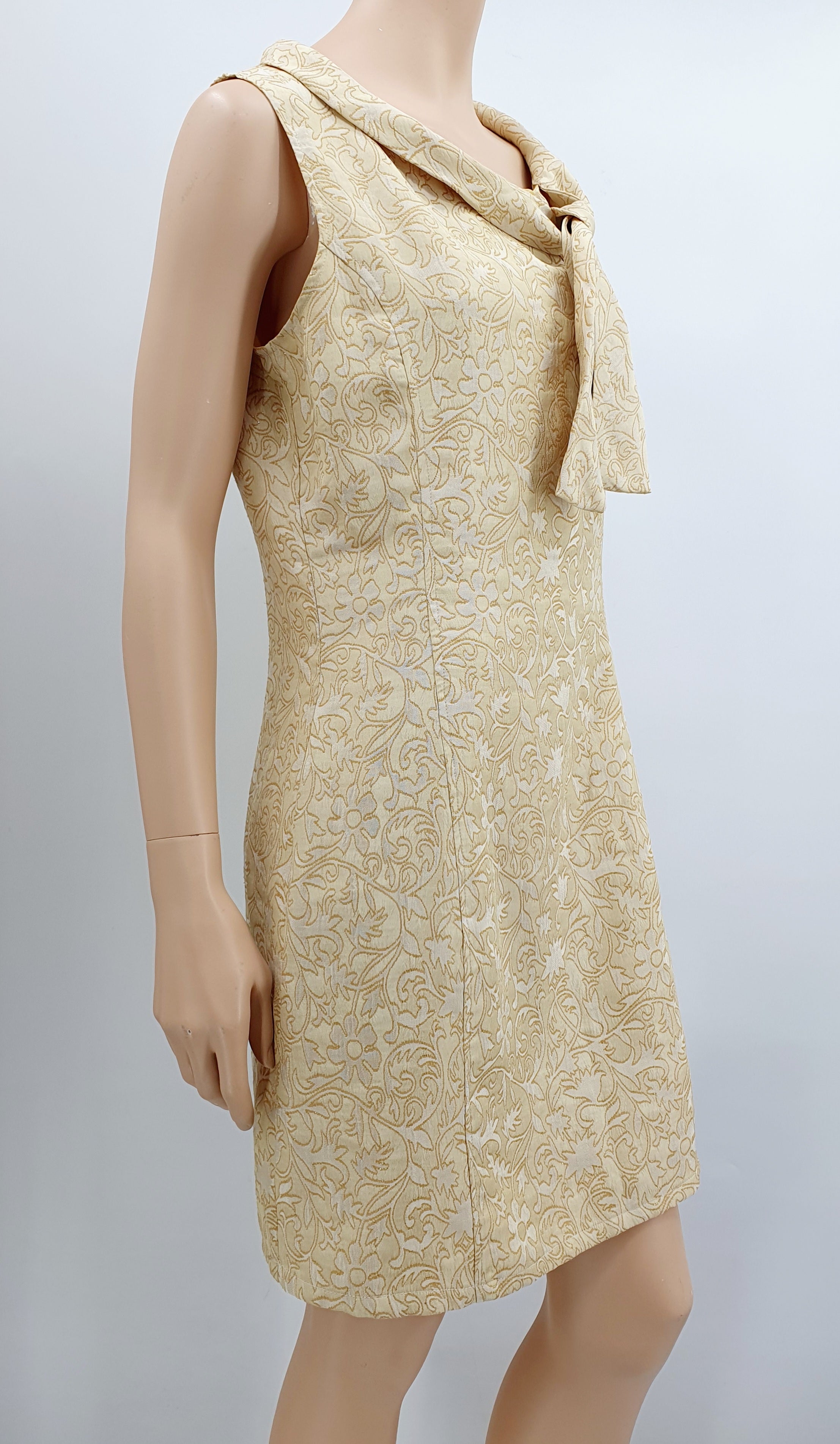 Shamppanjanvärinen hihaton juhlamekko | 2000-luku | Koko 38–40