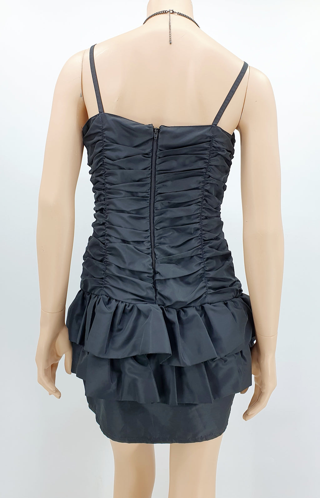 Juhlava italialainen minimekko 80-luvulta, koko 36(38)