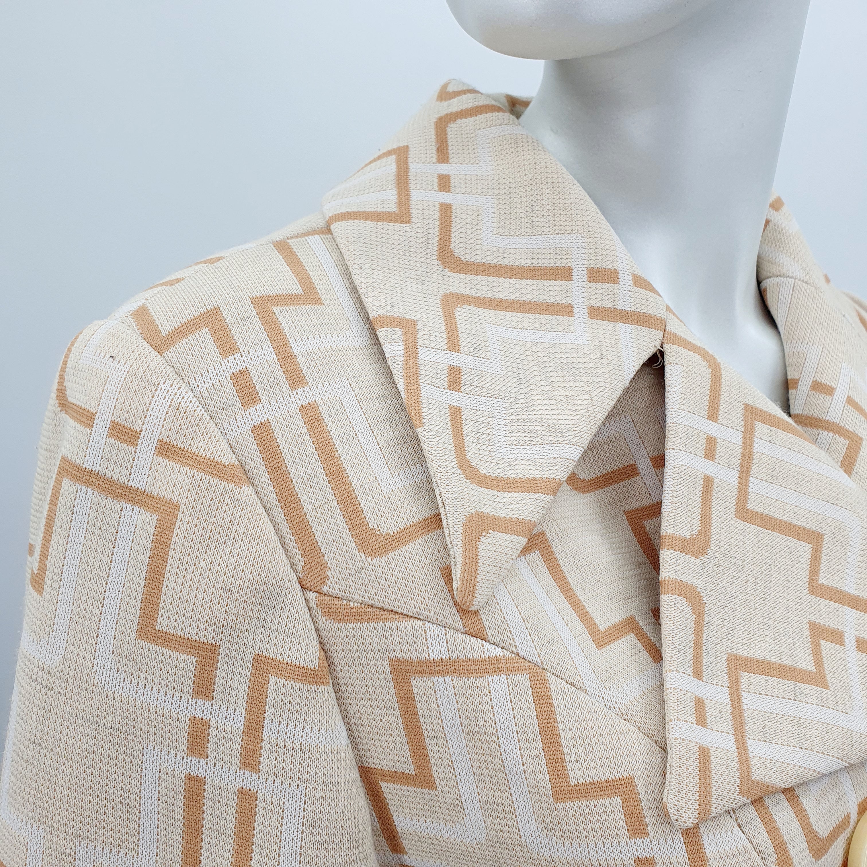 Master, women's beige trench coat from the 60s, size 34-36