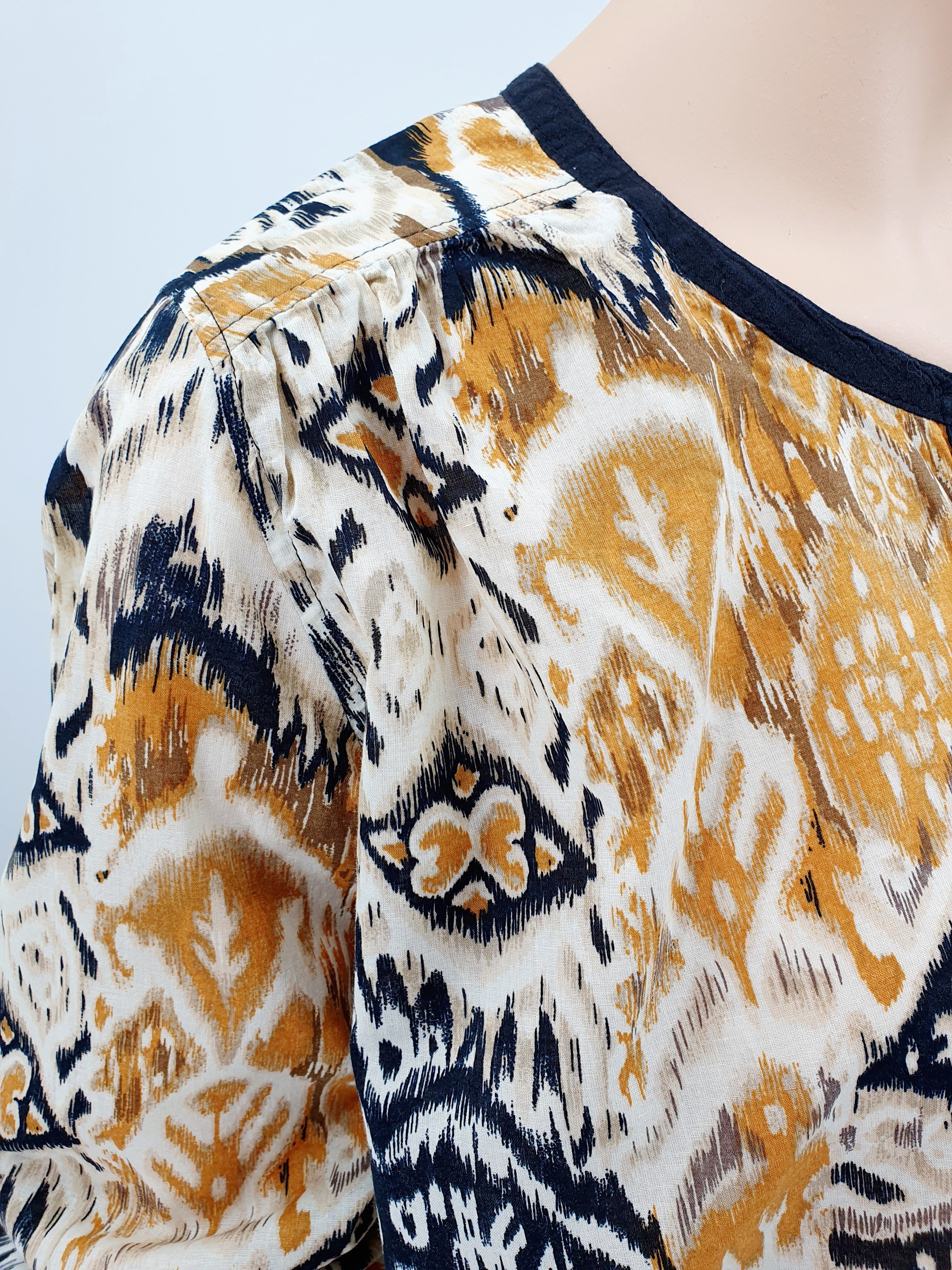 JAP cotton blouse from the 2000s, half-length sleeves, size 36-38-40, D-sizing