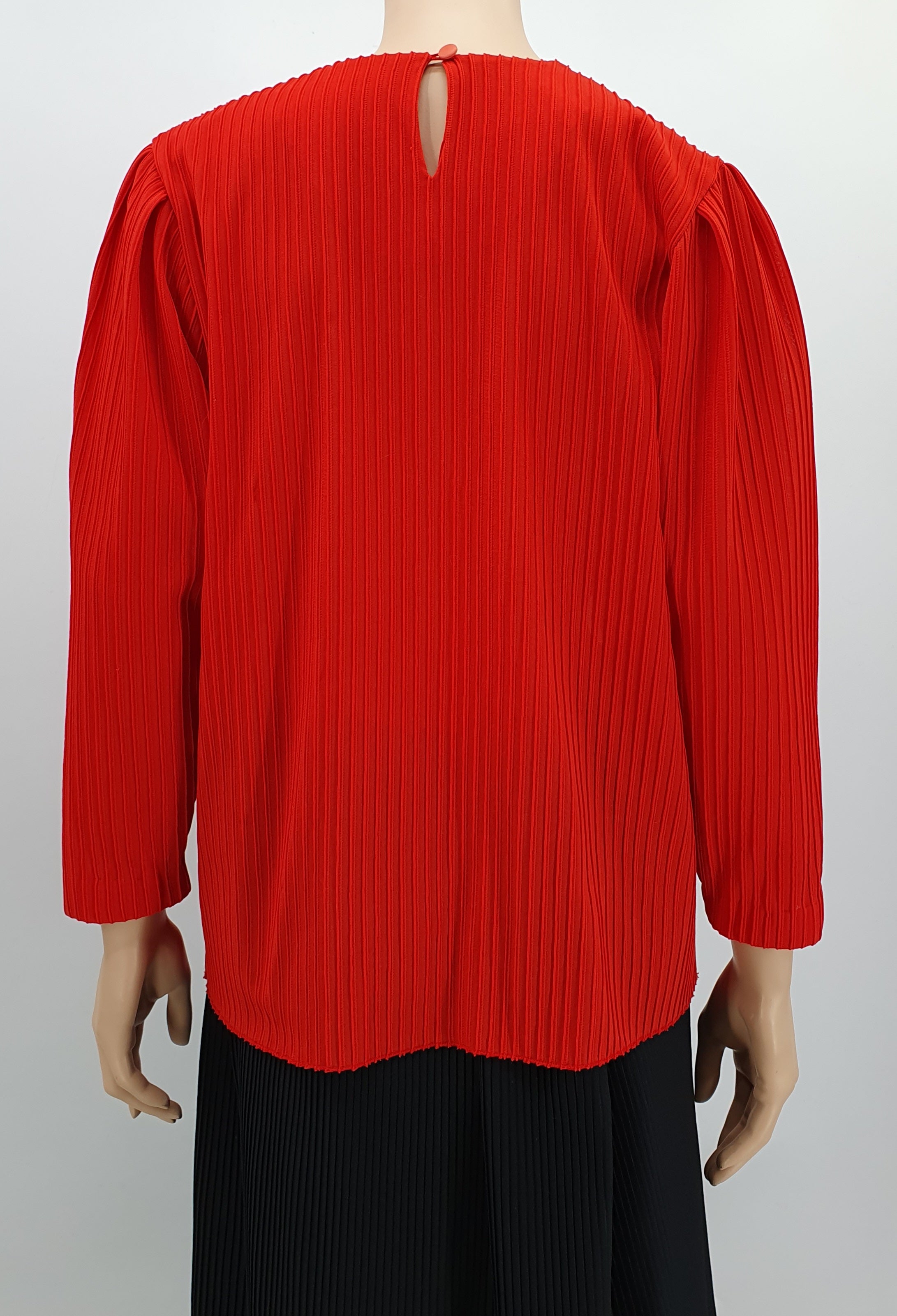 Carolin, punainen juhlapusero 80-luvulta, koko 38-40