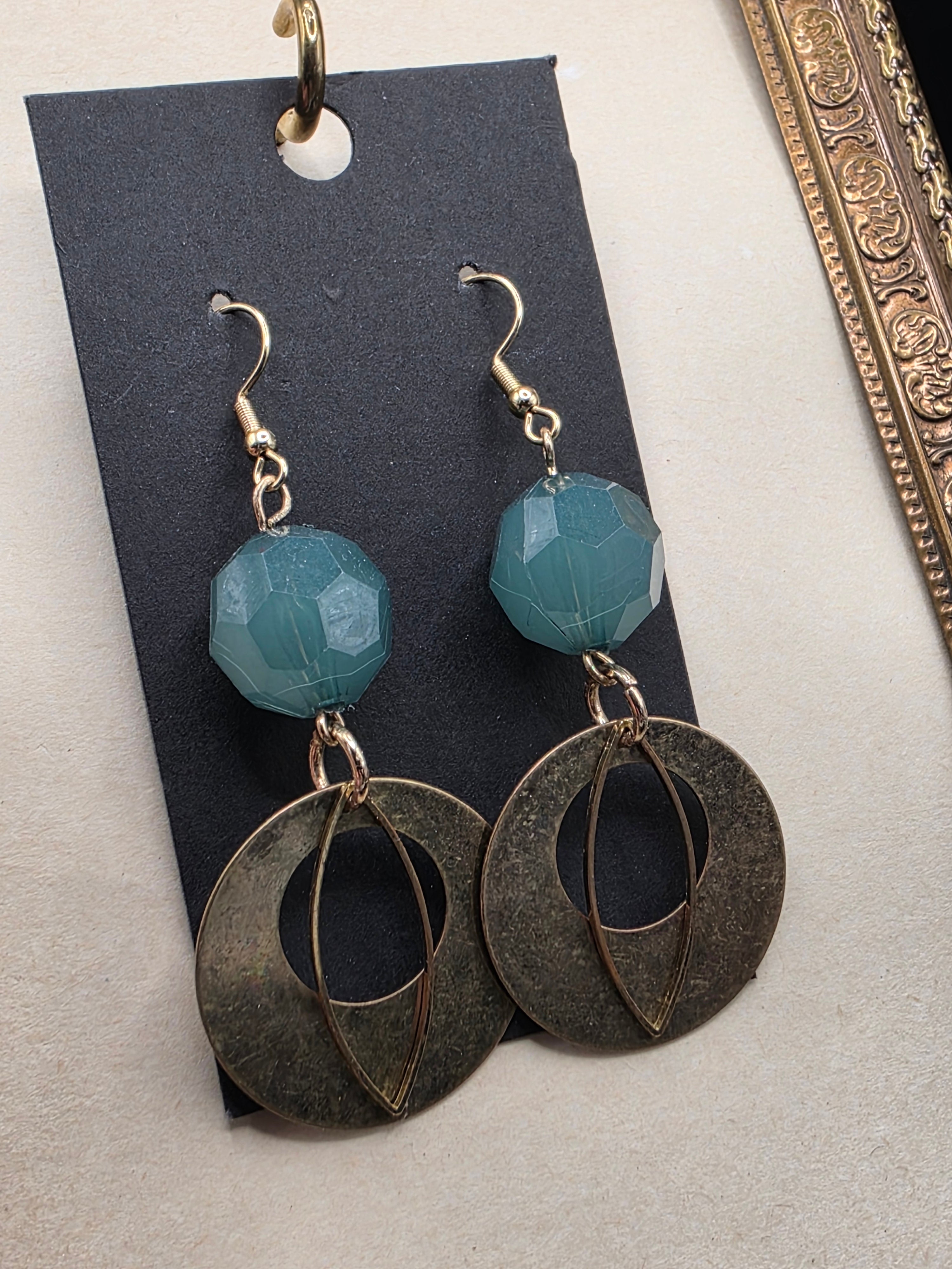 UpCycled by Pivis, Sunny, recycled earrings, no.8