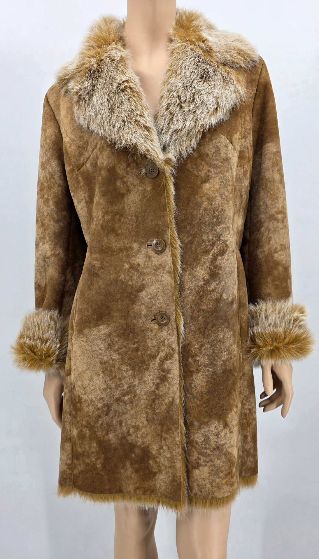 Tekoturkistakki 2000-luvulta 