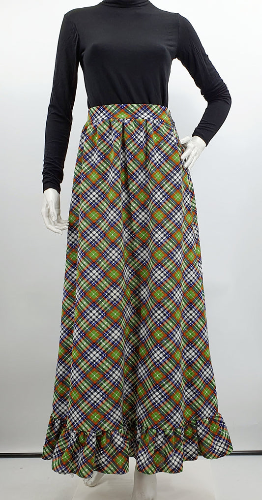 Rikke, checked maxi skirt from the 70s, waist 66cm, size 34