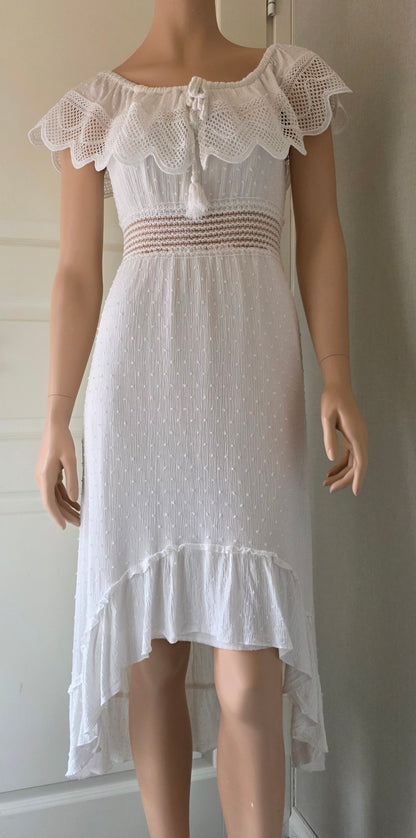 White summer dress from the 80s-90s, size 34-36-(38)