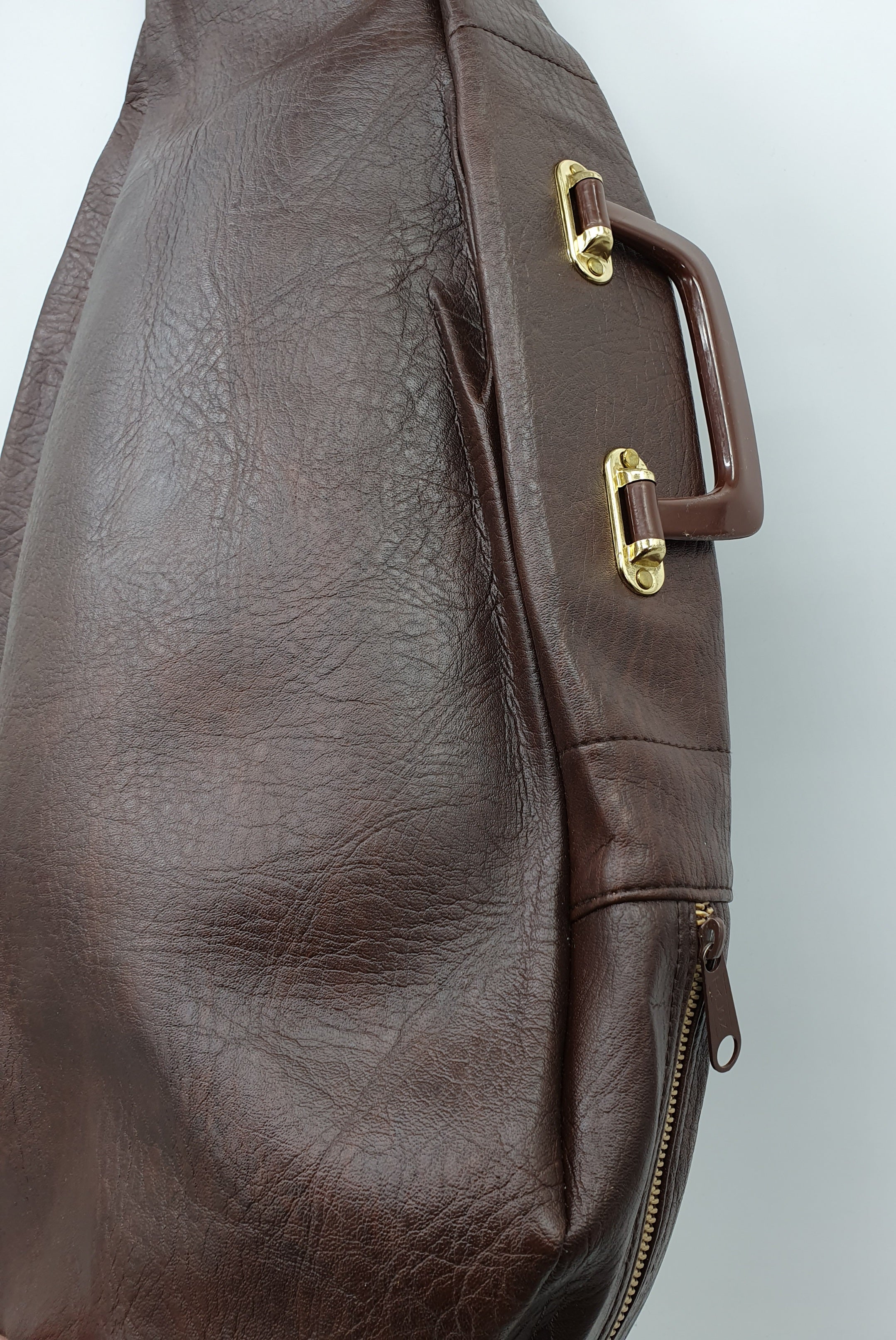 Vintage kitaralaukku Väri tummanruskea Kuva sivulta