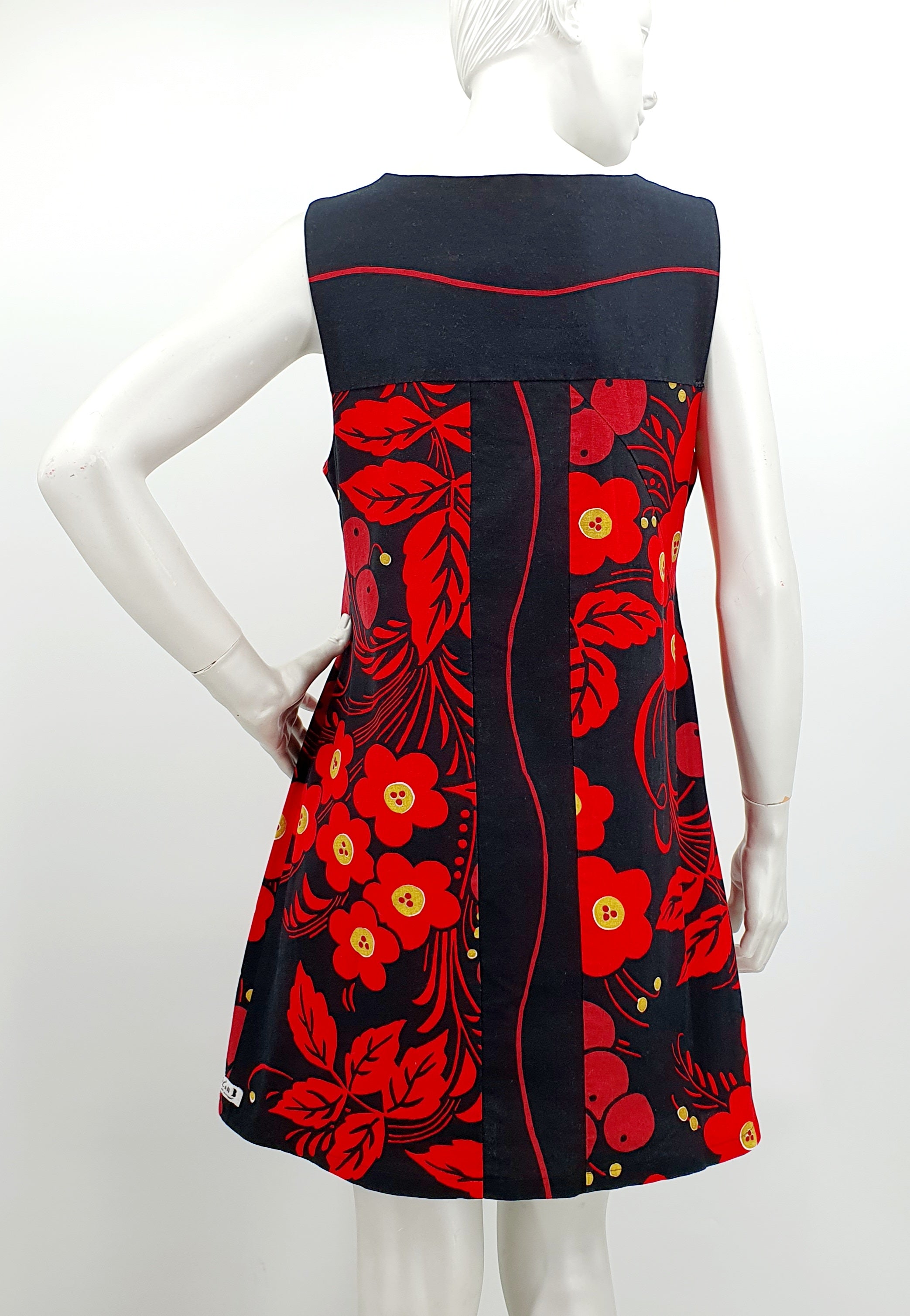 Plan B, vest dress made from recycled materials, size 38