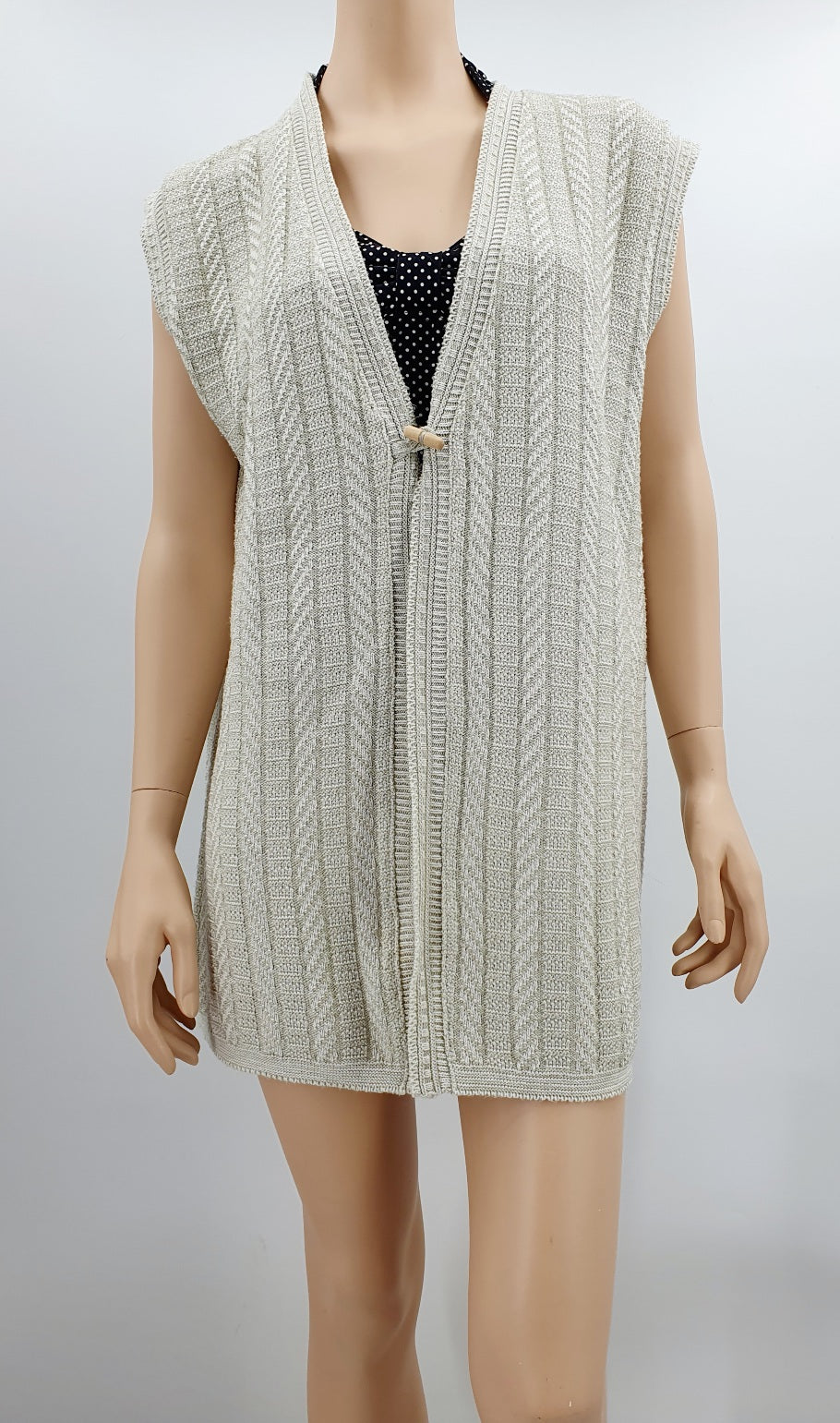 Light long knitted vest from the 90s, size 40-42-44