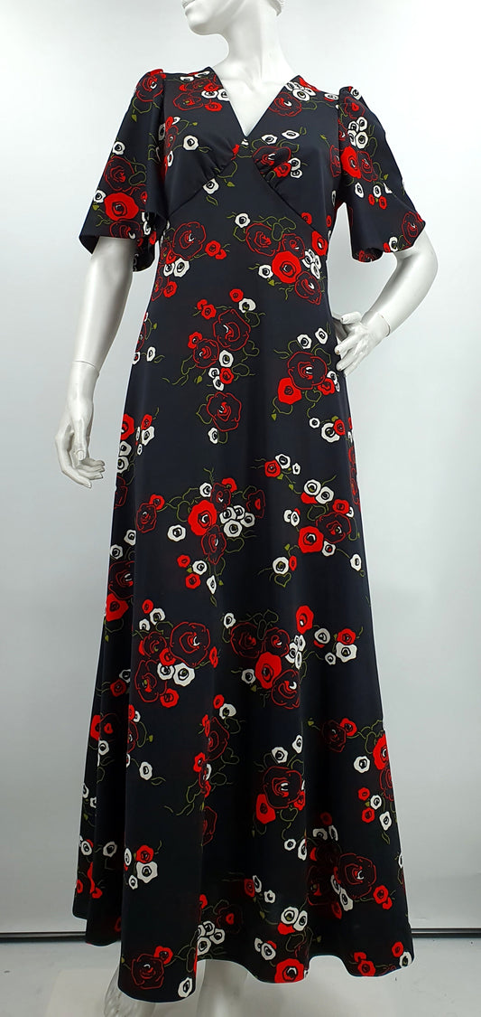 Chix-Puku, red and black maxi dress from the 70s, size 36-38