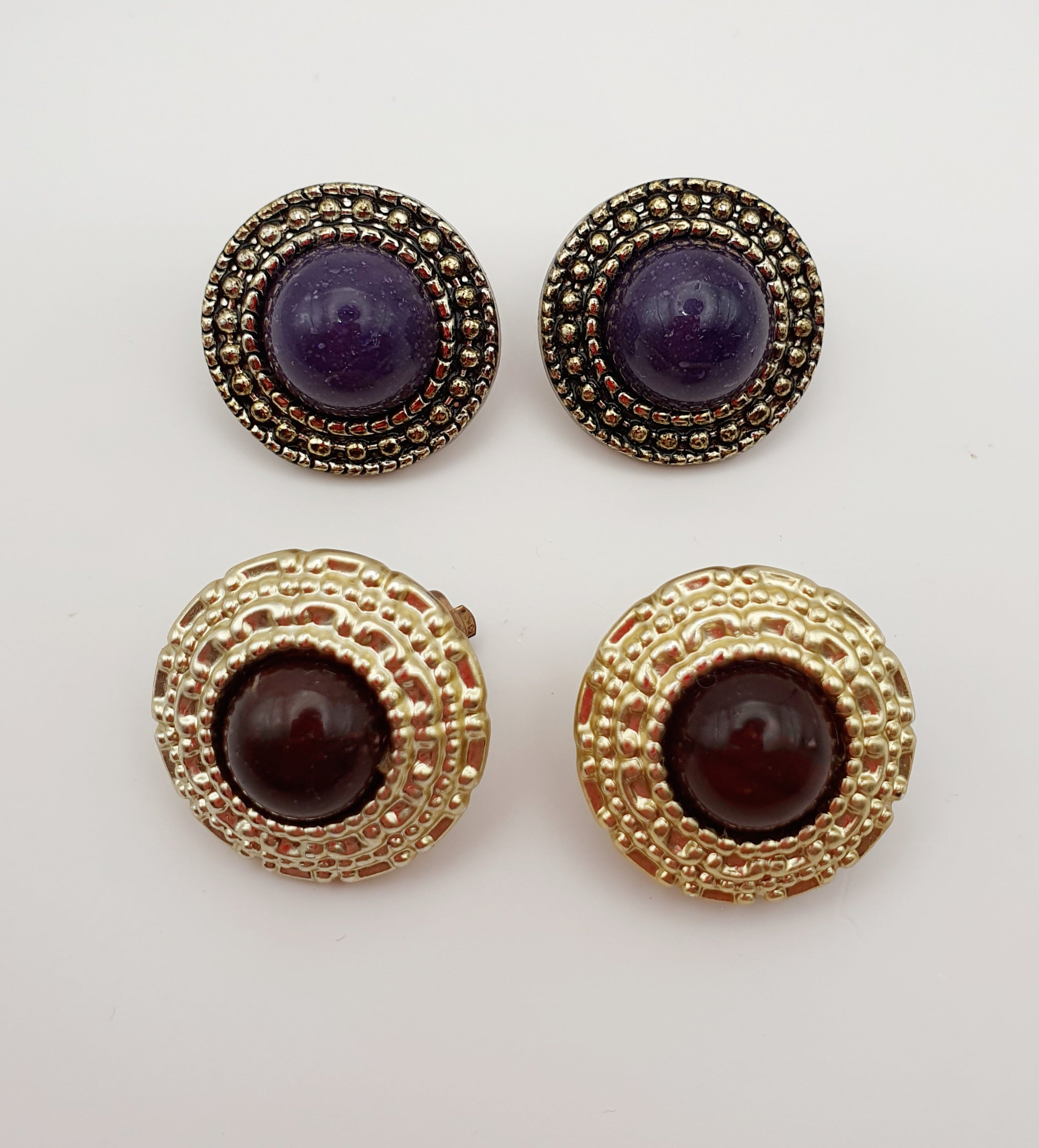 Klipsikorvakorut 80-luvulta Kaksi paria