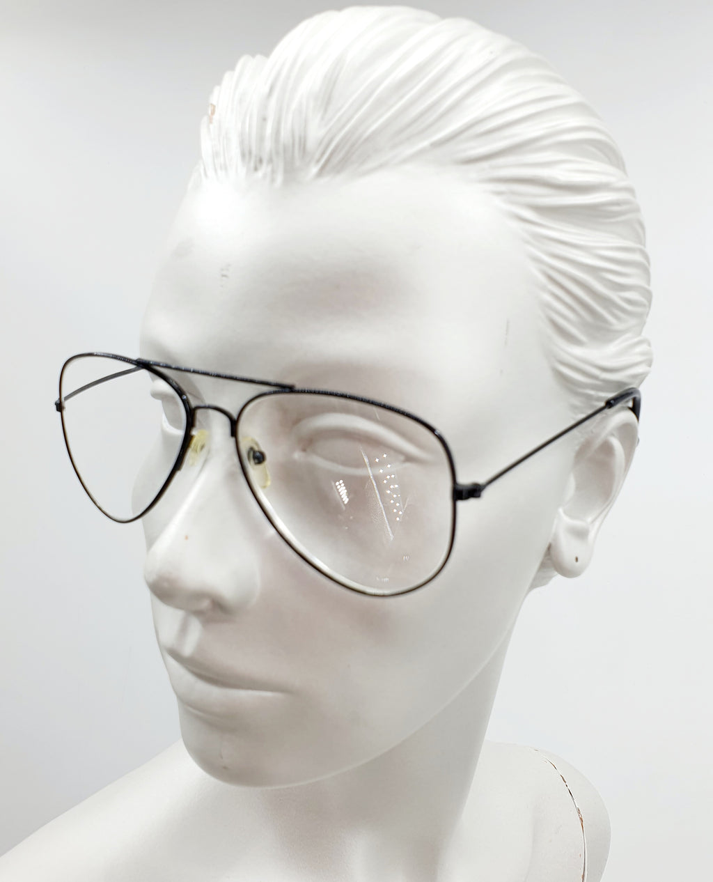 Pilot-style reading glasses +3.00