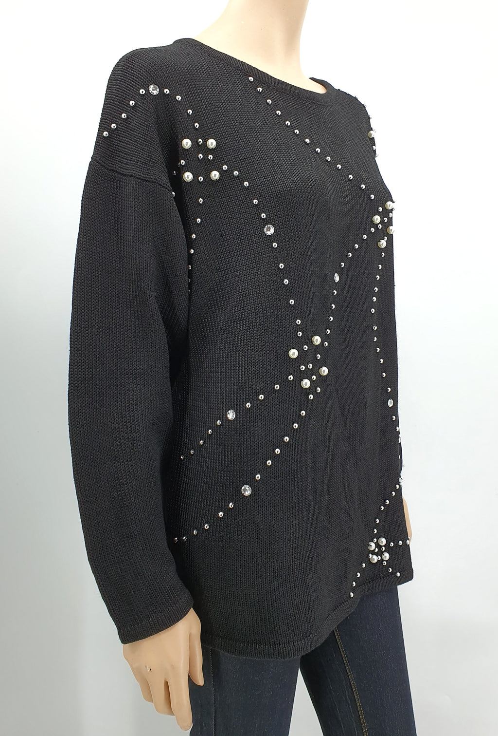 Pierre Cavallo musta neulepusero helmikoristeilla 90-luku koko42-44 sivusta kuvattuna