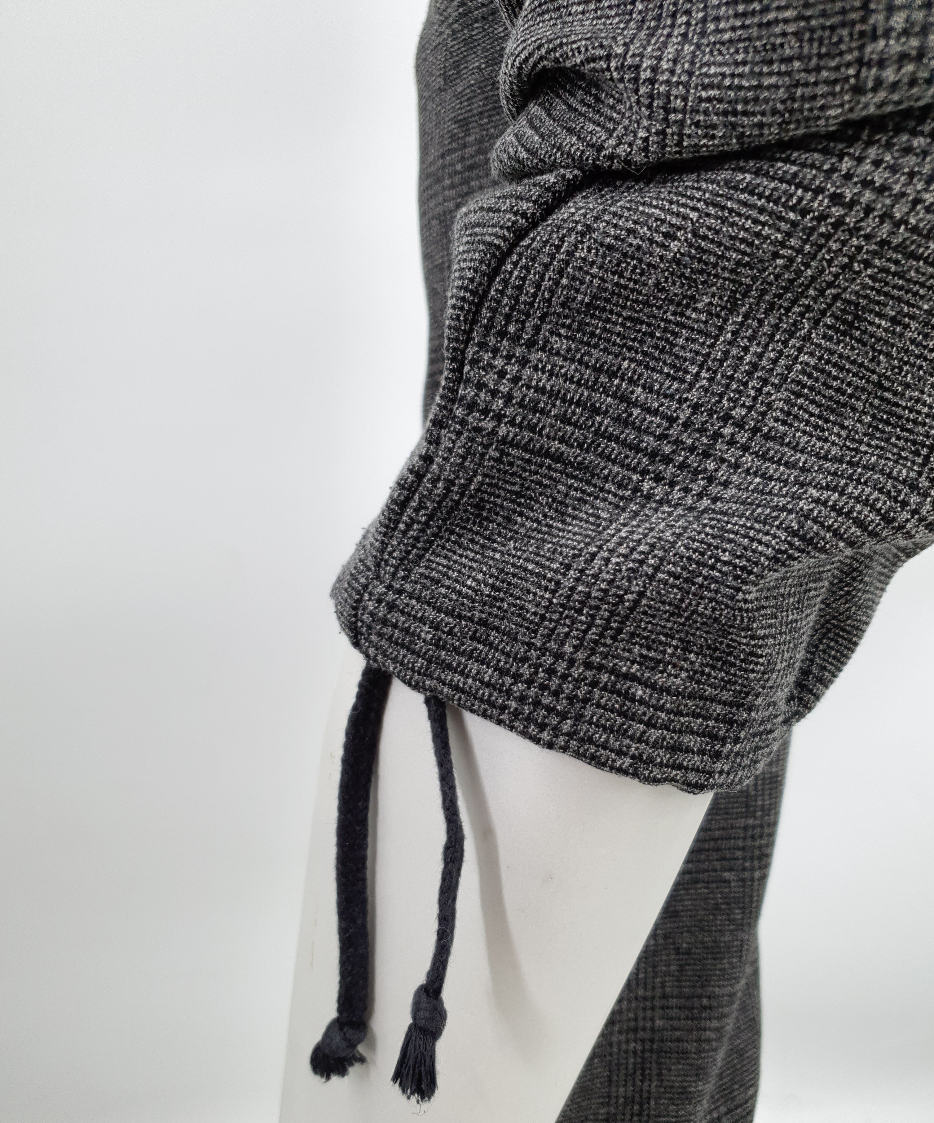 R-Collection, black-gray trousers with elastic waist, size 34-36