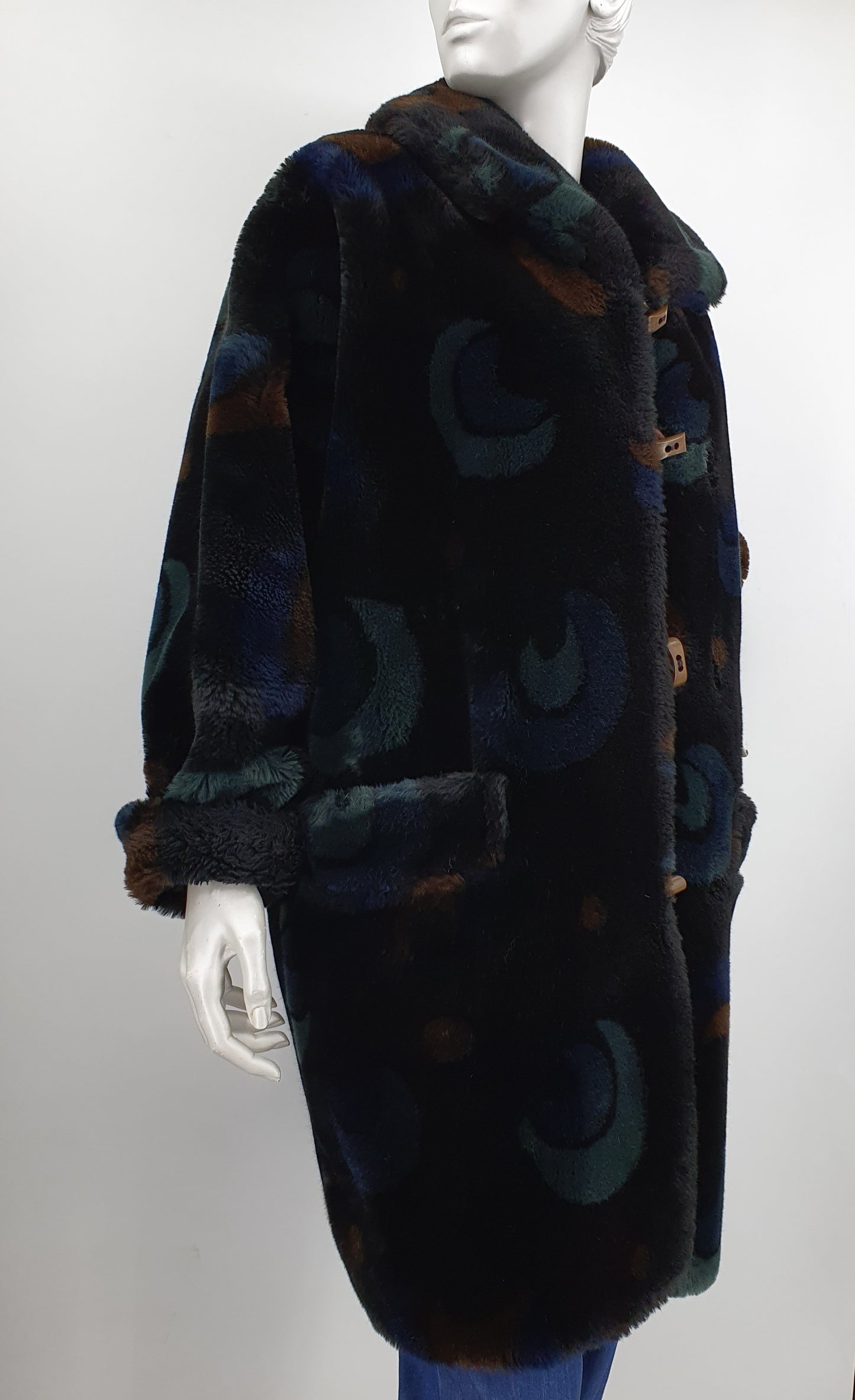 Skila, dark patterned faux fur coat from the 90s, size 40-42-(44)