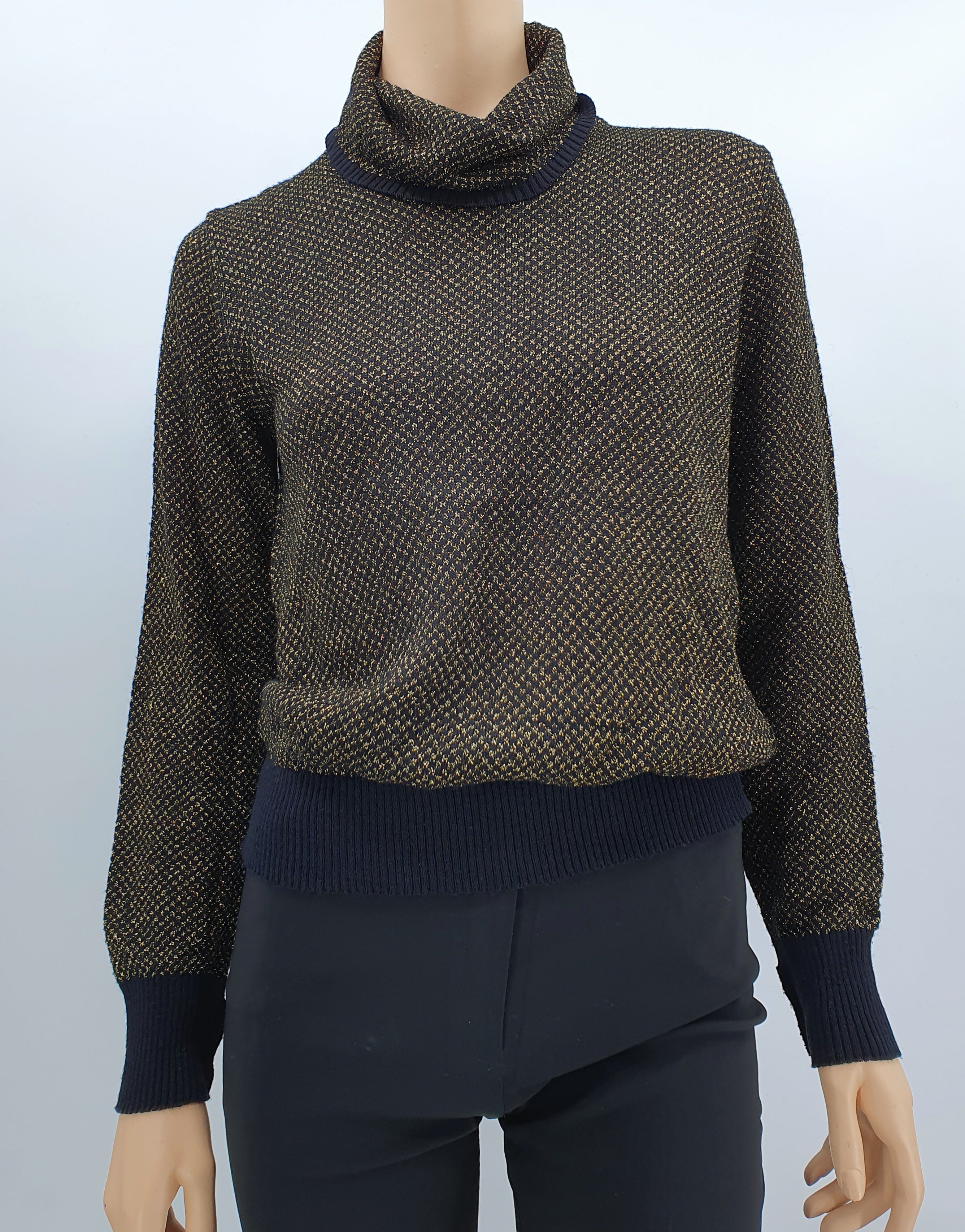 Suomalainen neulepusero 80-luvulta, väri kulta/musta, koko 36/38