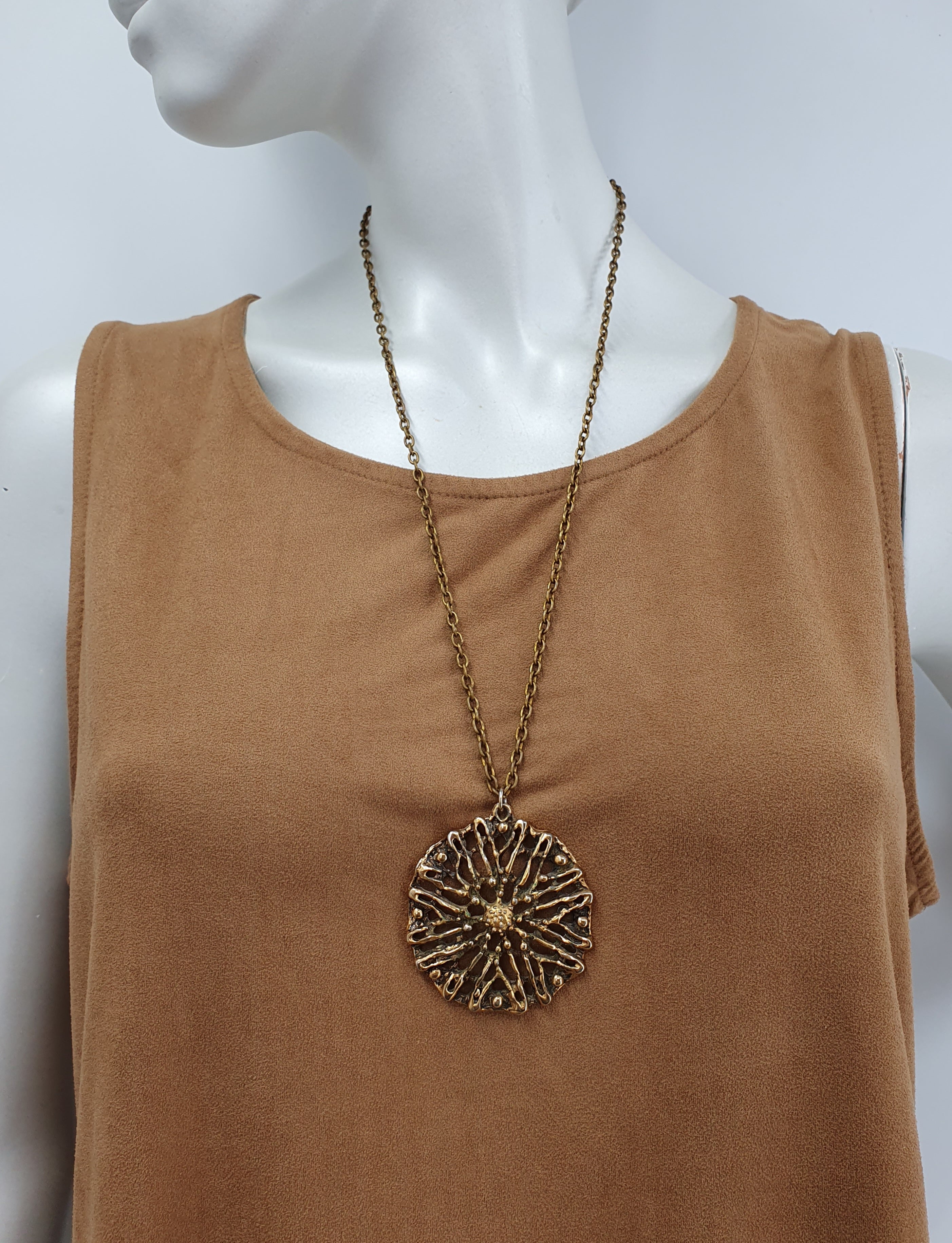 Tapani Vanhatalo, pendant necklace from the 70s